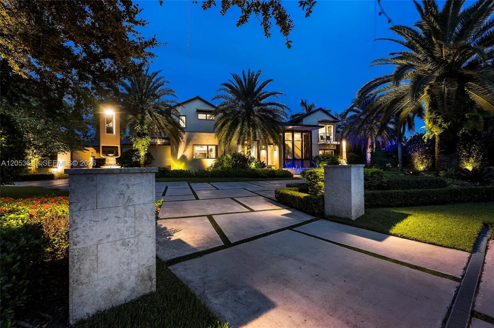 6 bedroom 5 bath Residential for sale at 3714 Pine Lake Dr, Weston FL 33332