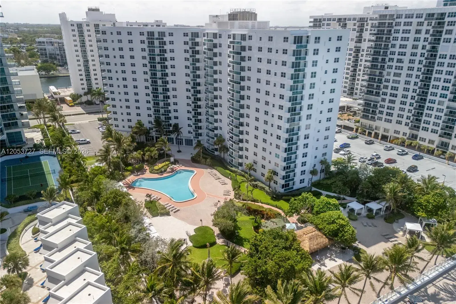 1 bedroom 1 bath Residential Lease for rent at 3001 S Ocean Dr # 317, Hollywood FL 33019