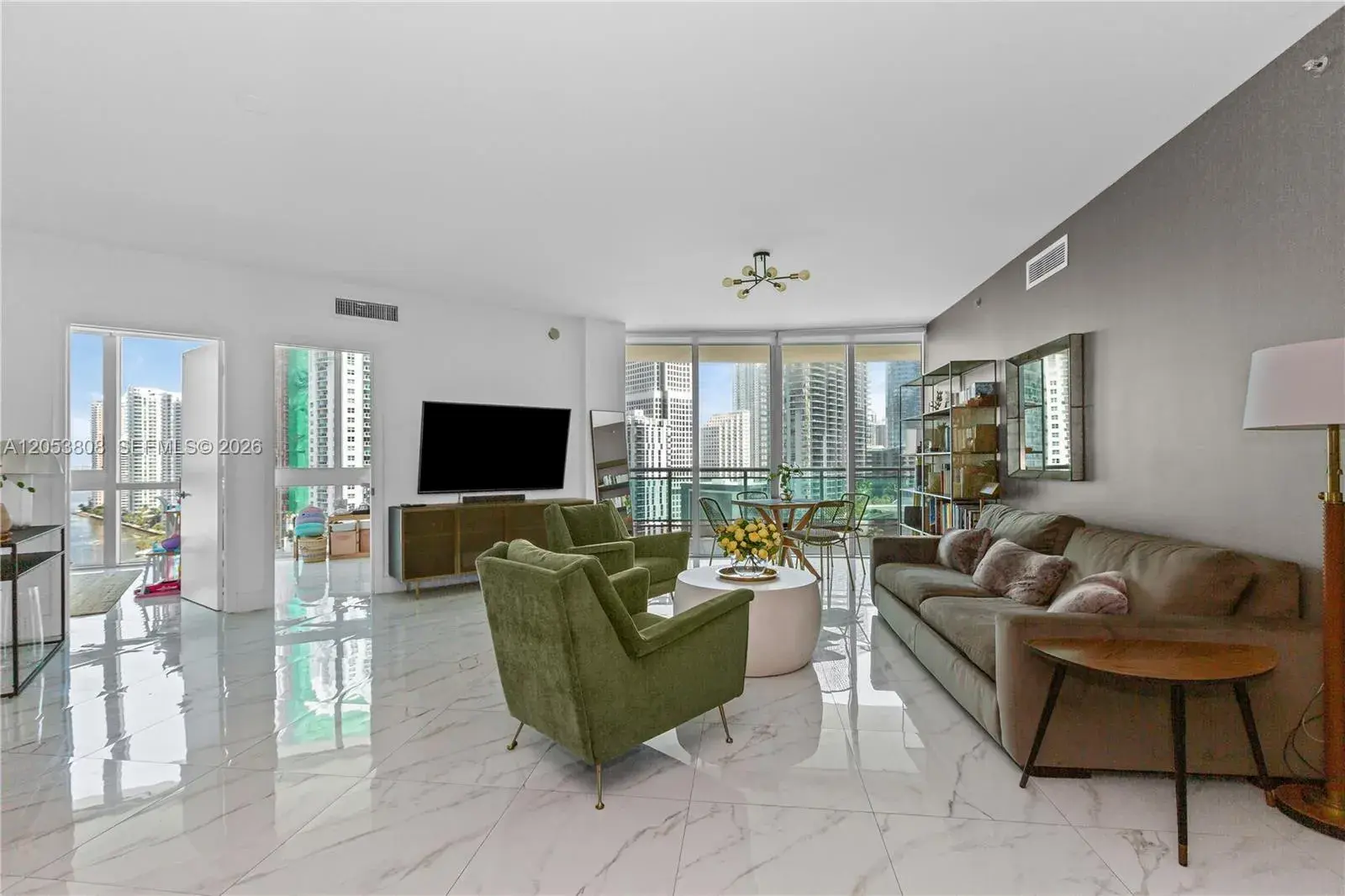 350 S Miami Ave # 2102, Miami FL 33130