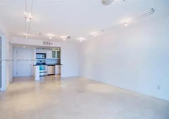 770 Claughton Island Dr # 1008, Miami FL 33131