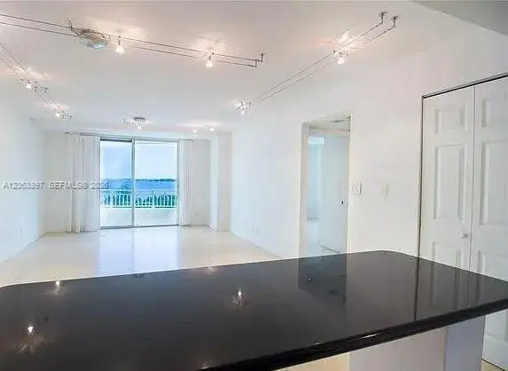 770 Claughton Island Dr # 1008, Miami FL 33131