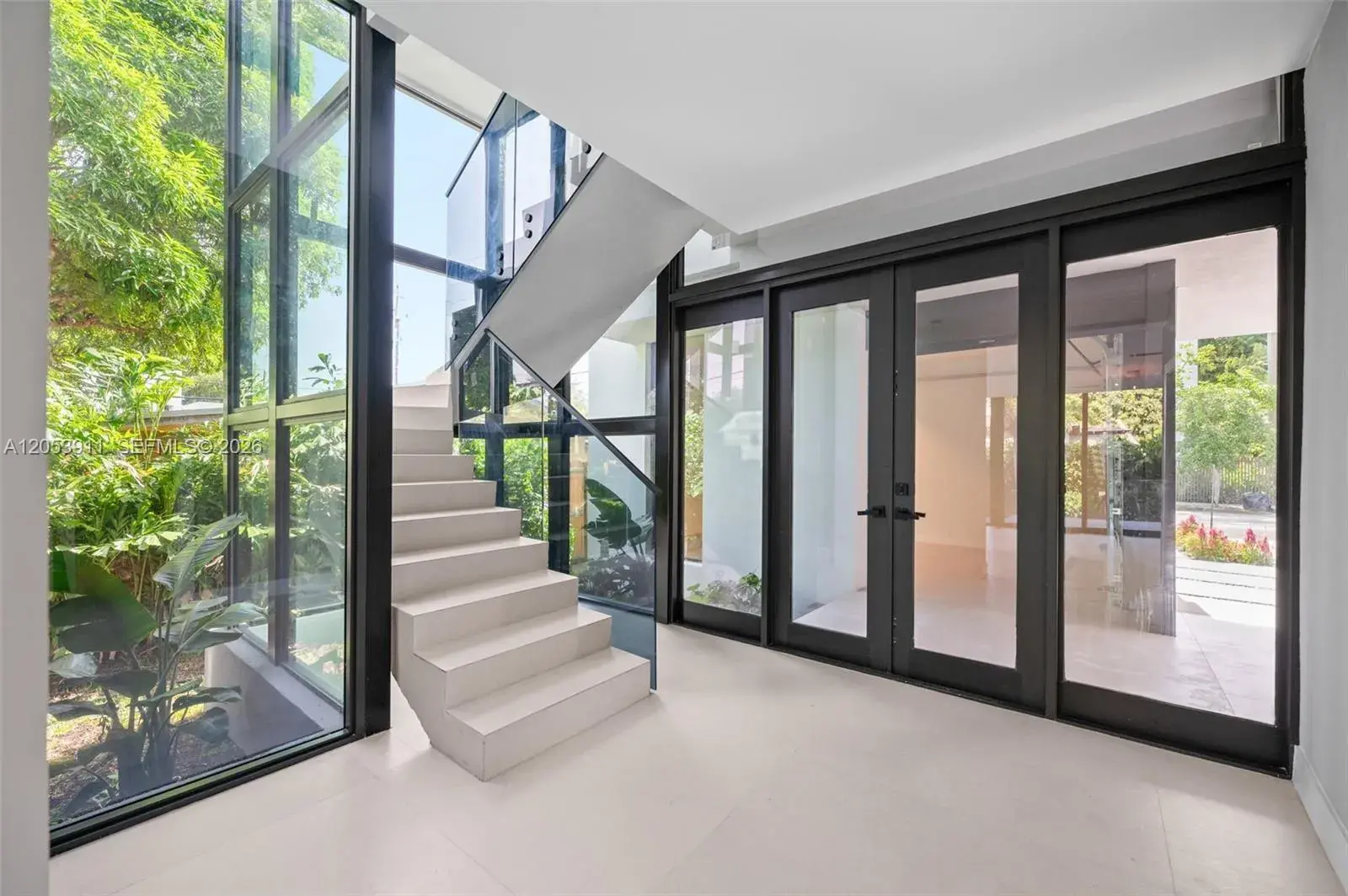 3310 Elizabeth St, Miami FL 33133