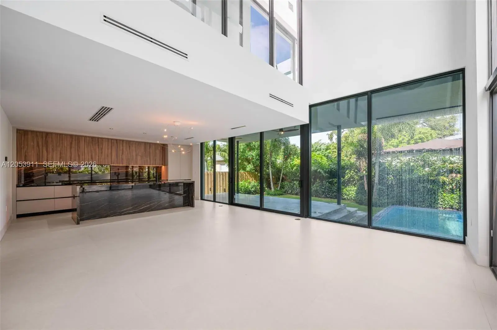 3310 Elizabeth St, Miami FL 33133
