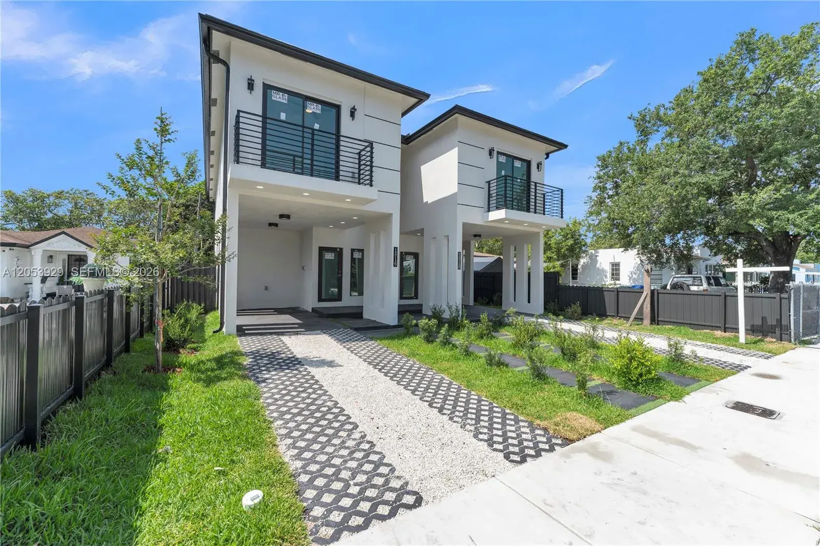 1816 NW 49th St, Miami FL 33142