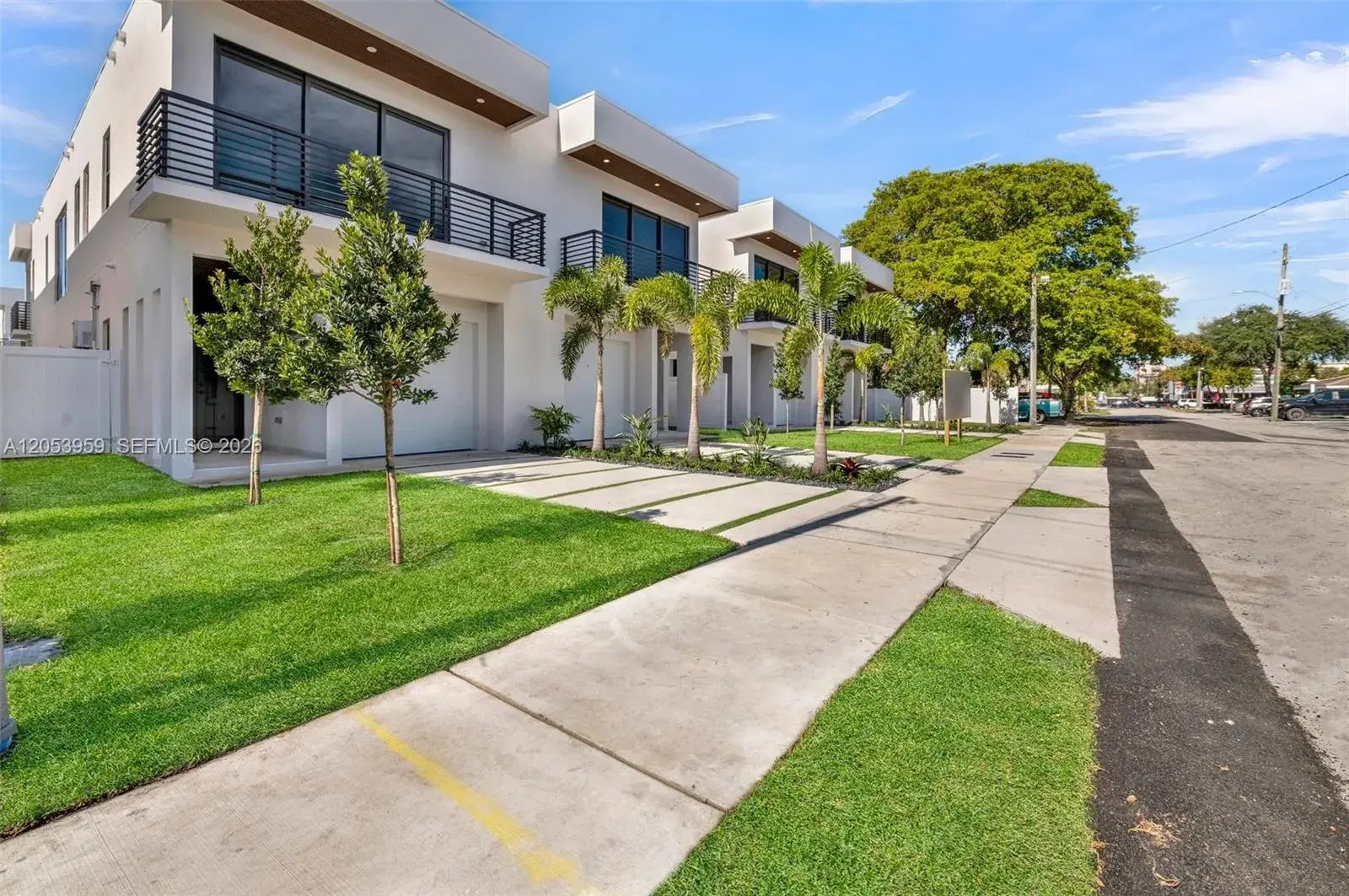 920 NE 17th ave # A, Fort Lauderdale FL 33304