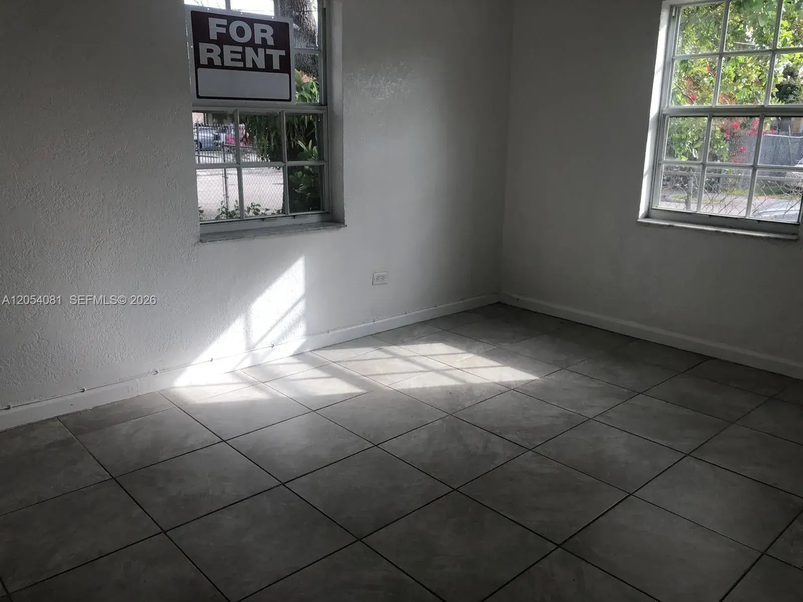 146 NW 56th St # 146, Miami FL 33127