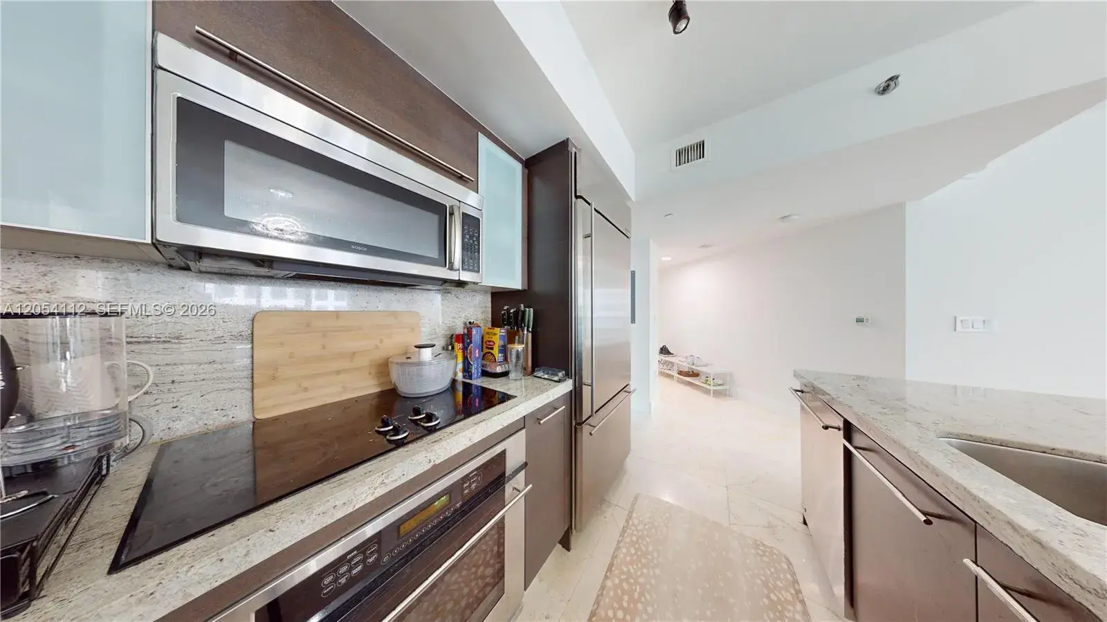 500 Brickell Ave # 2610, Miami FL 33131