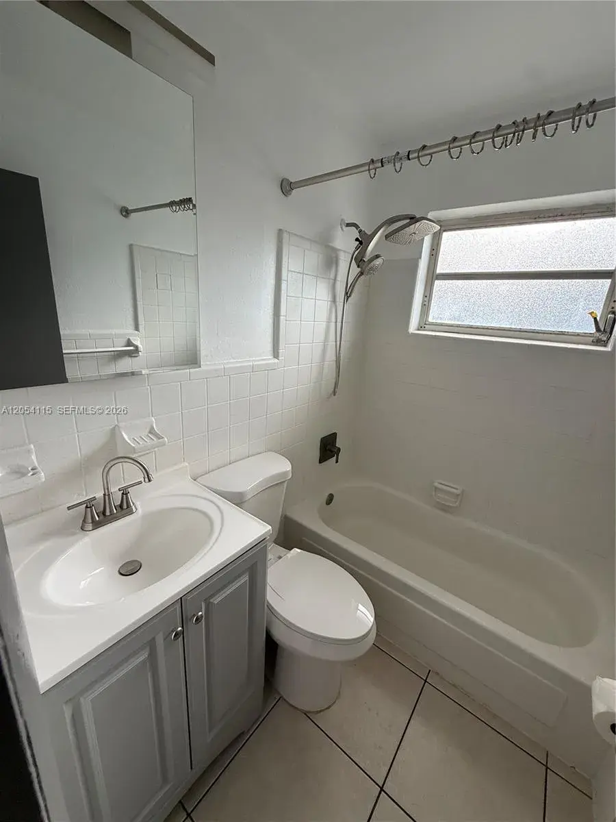 2216 Fillmore St # 6, Hollywood FL 33020