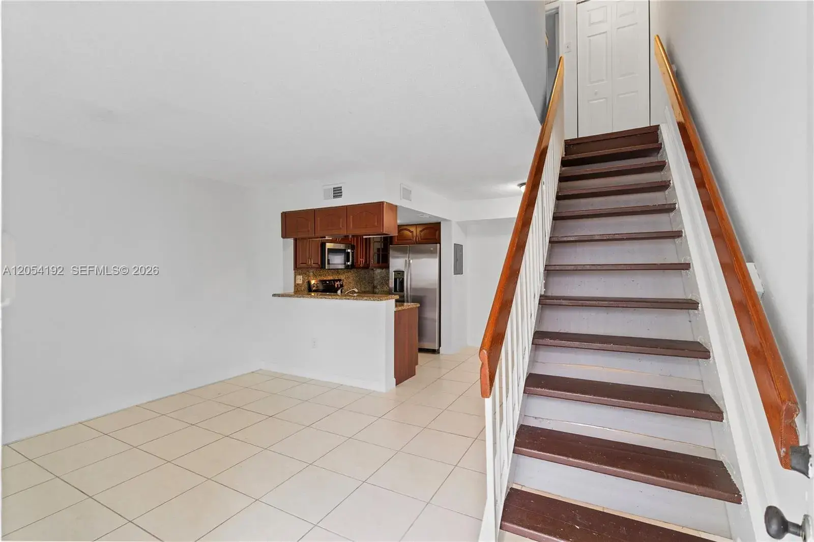 8585 NW 6th Ln # 208, Miami FL 33126