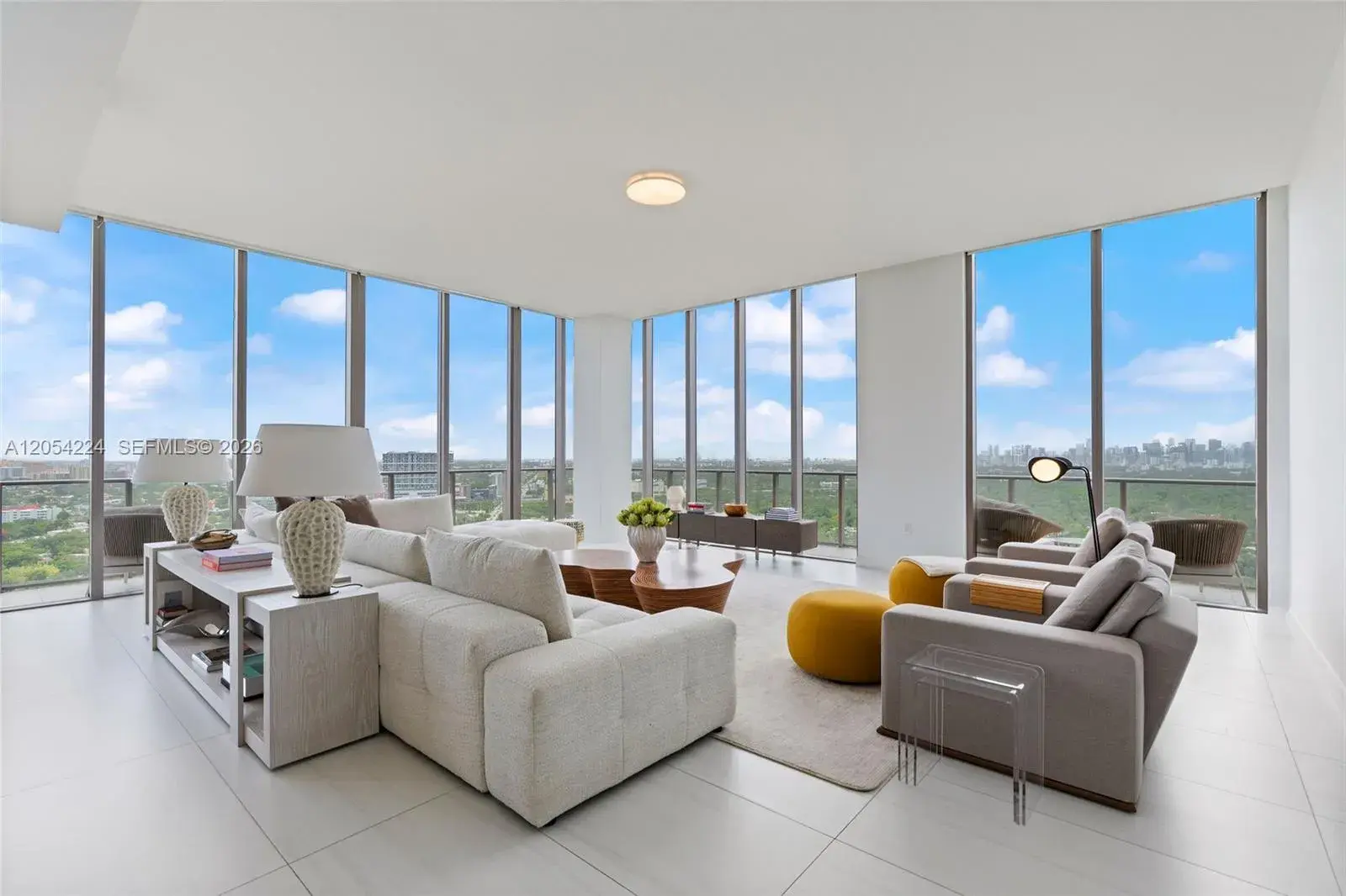 4 bedroom 4 bath Residential for sale at 2678 Tigertail Ave, Miami FL 33133