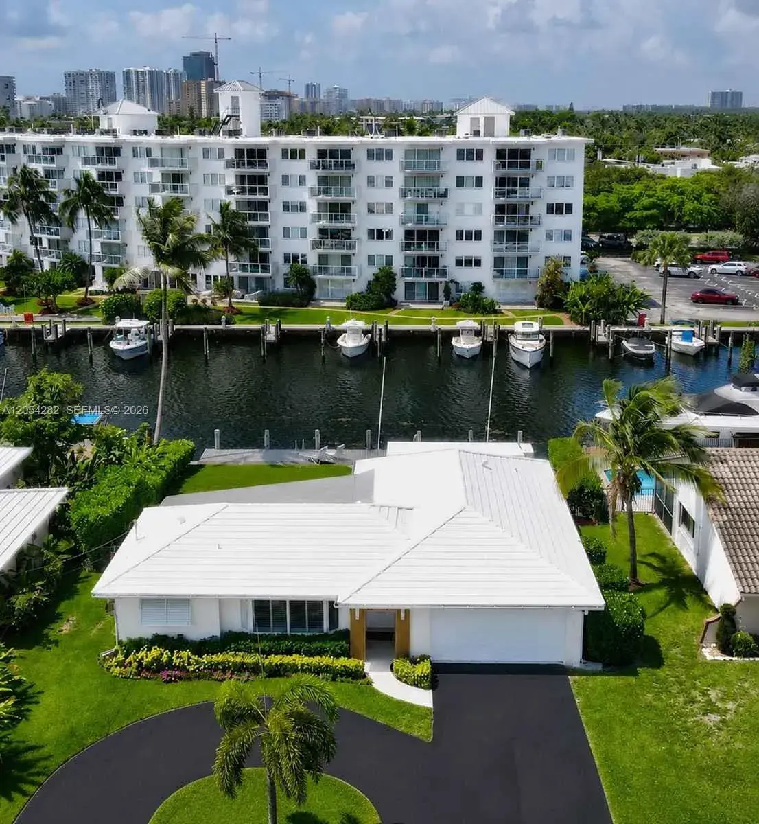 2762 NE 3rd St, Pompano Beach FL 33062