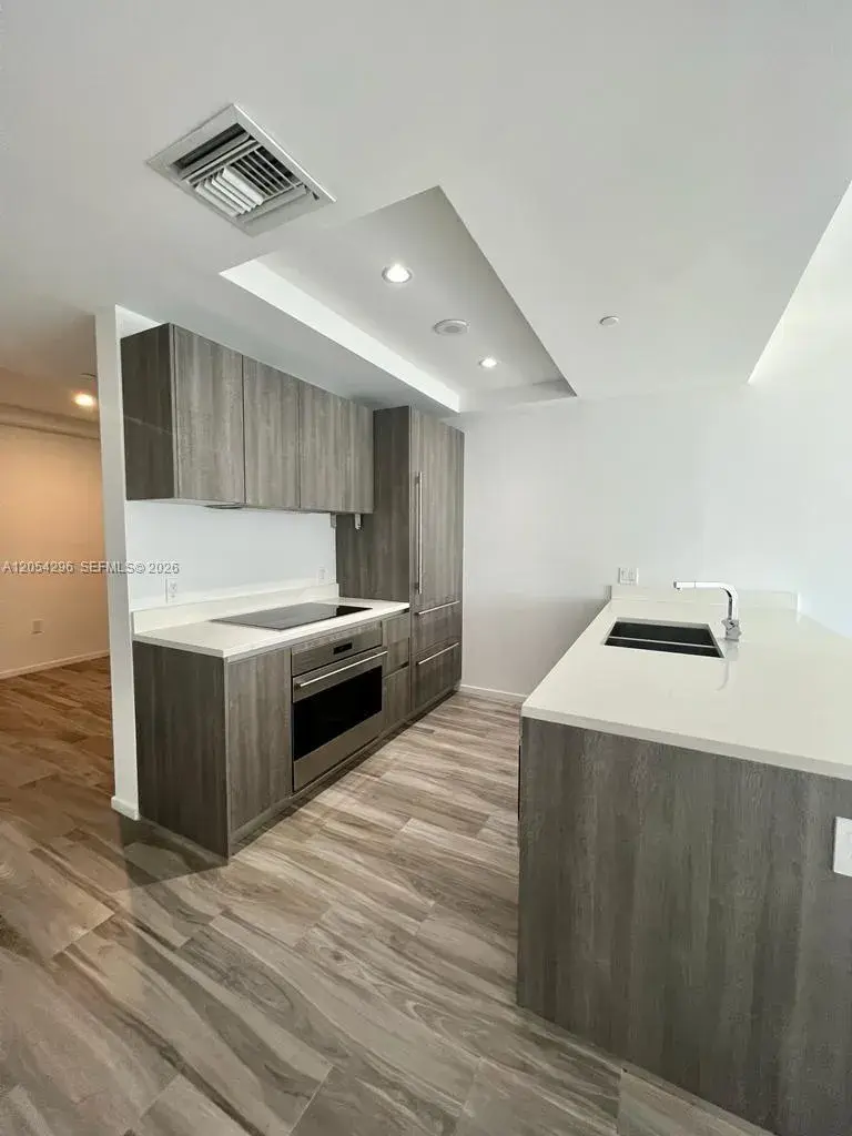 801 S Miami Ave # 2203, Miami FL 33130