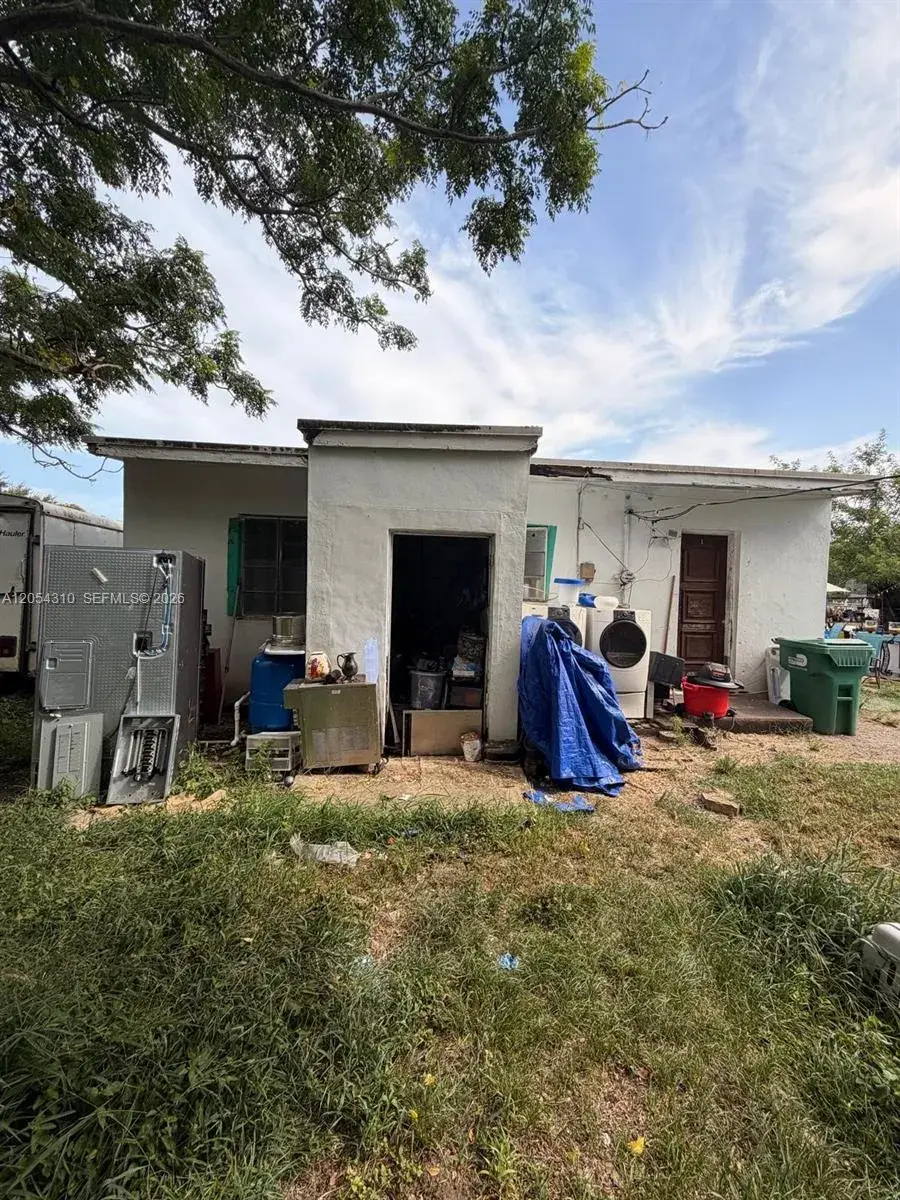 10351 SW 183rd St, Miami FL 33157