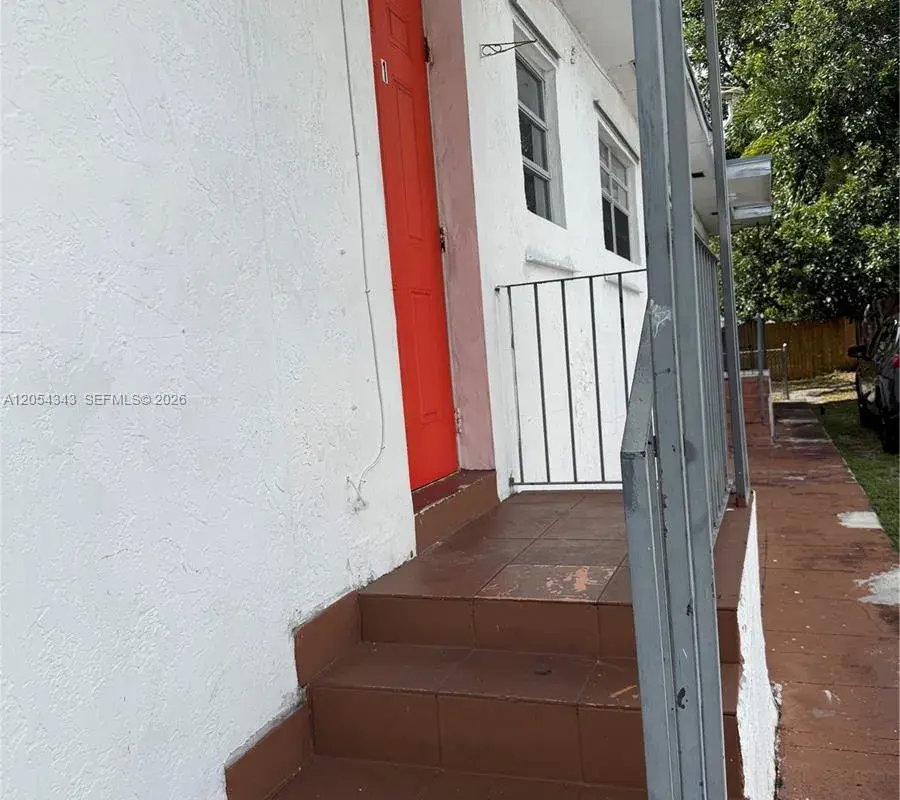 5600 SW 112 ave # 0, Miami FL 33173