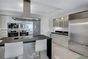 18201 Collins Ave, Sunny Isles Beach FL 33160