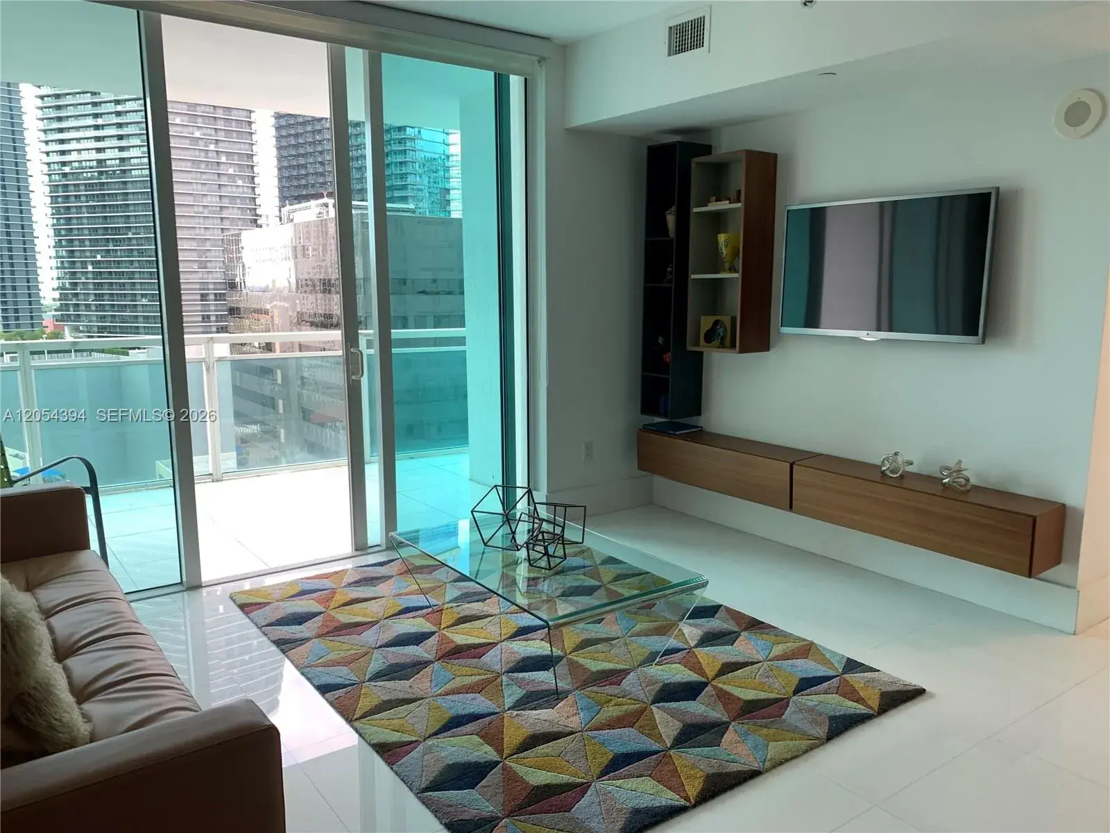 950 BRICKELL BAY DRIVE # 1900, Miami FL 33131