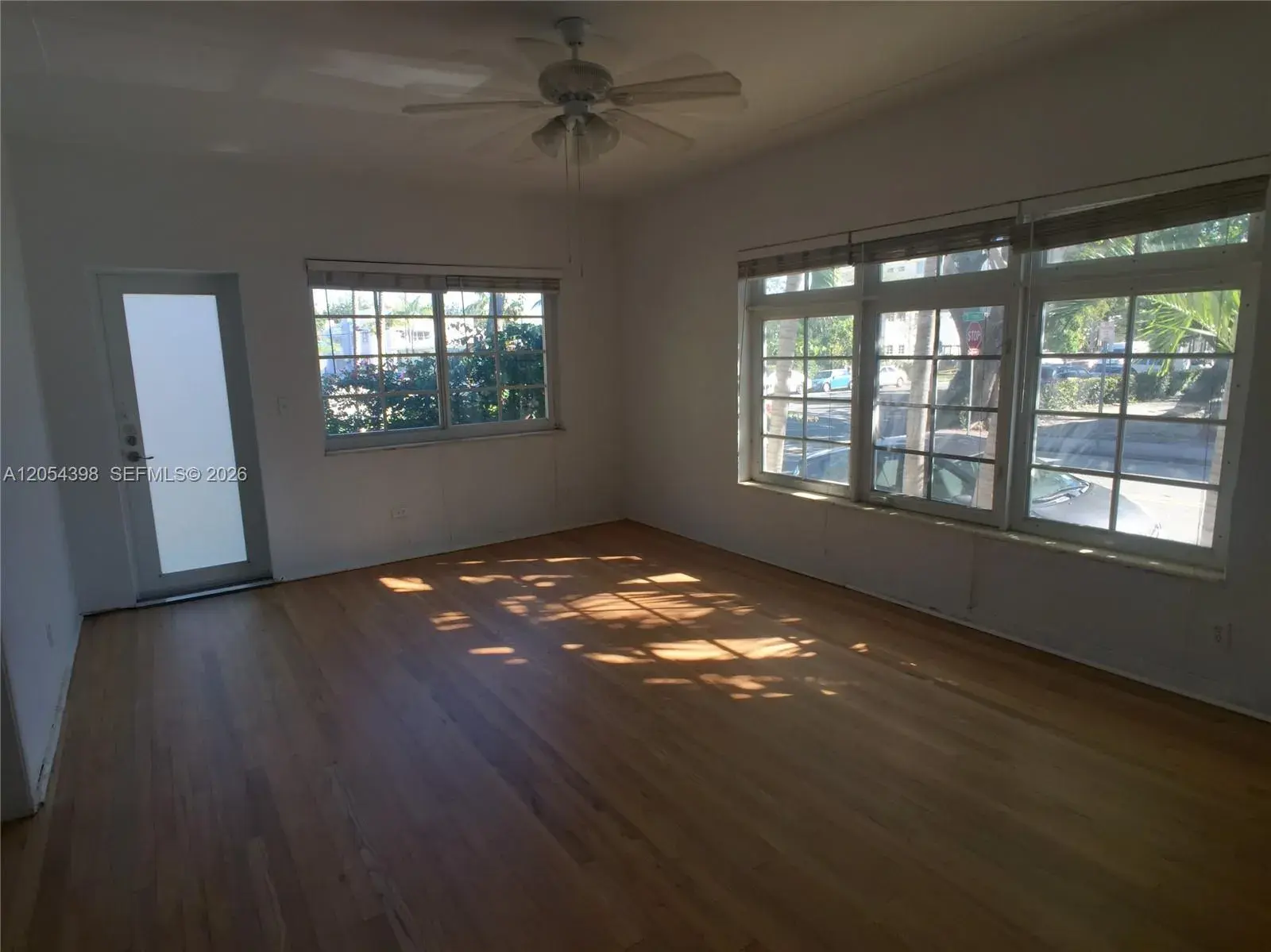 901 7th St # 1, Miami Beach FL 33139