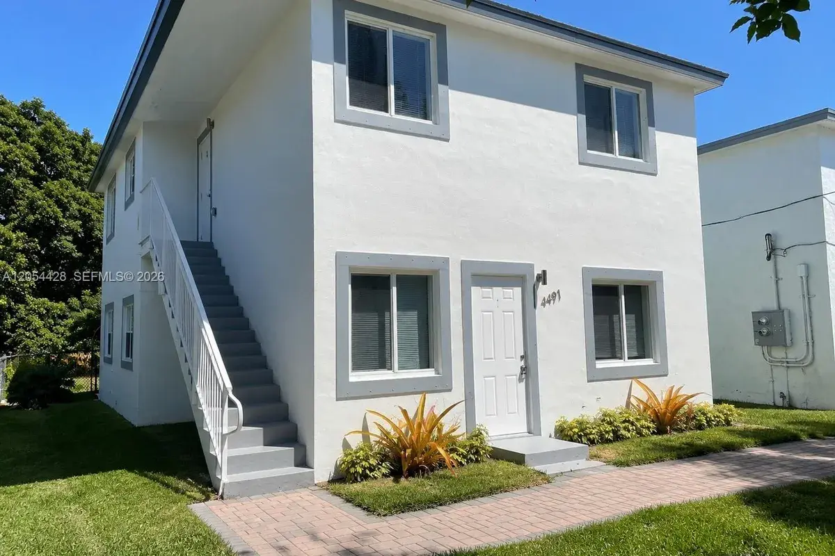 4491 NW 23rd Ave, Miami FL 33142