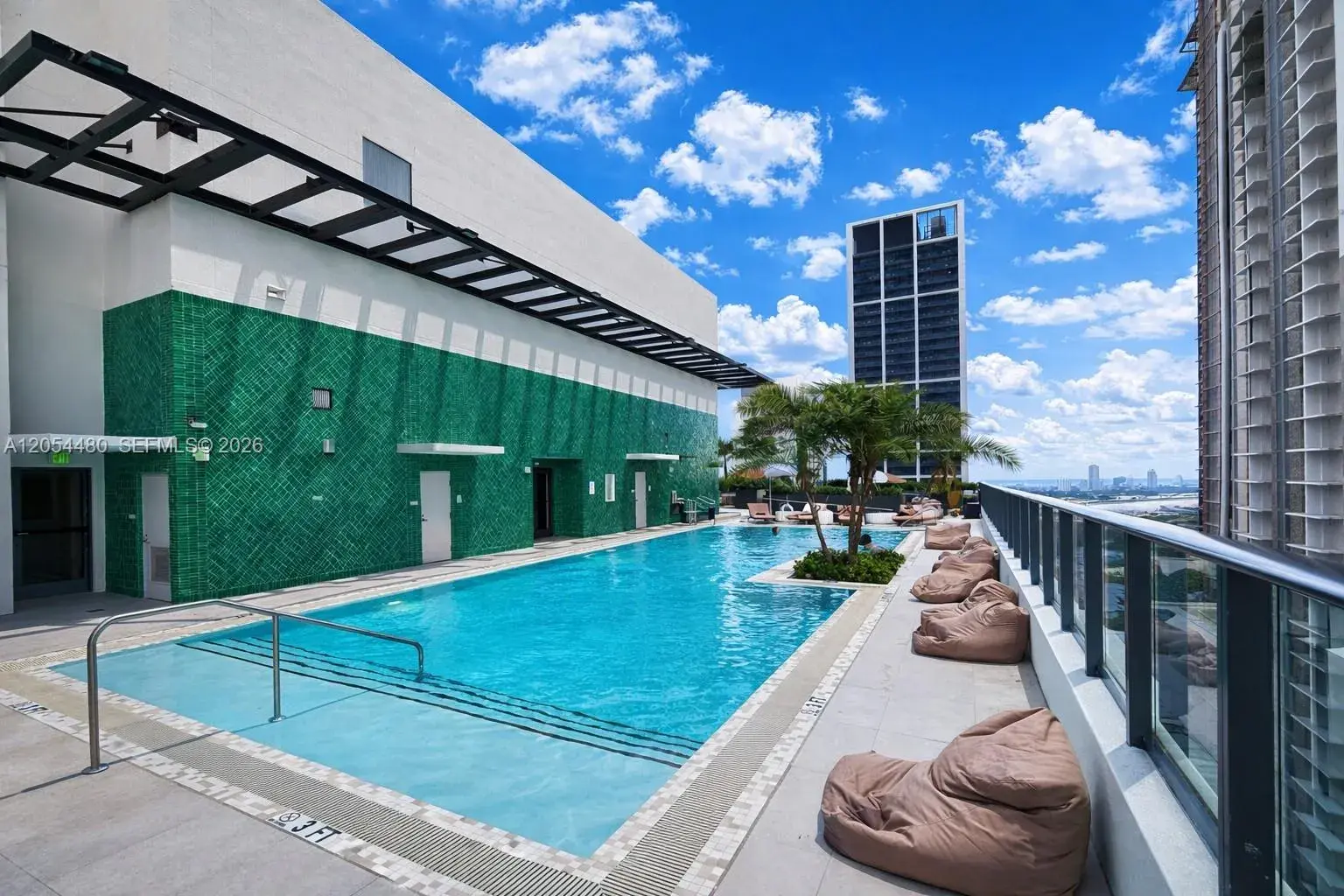 1 bath Residential for sale at 11 NE 6th St # 2102, Miami FL 33132
