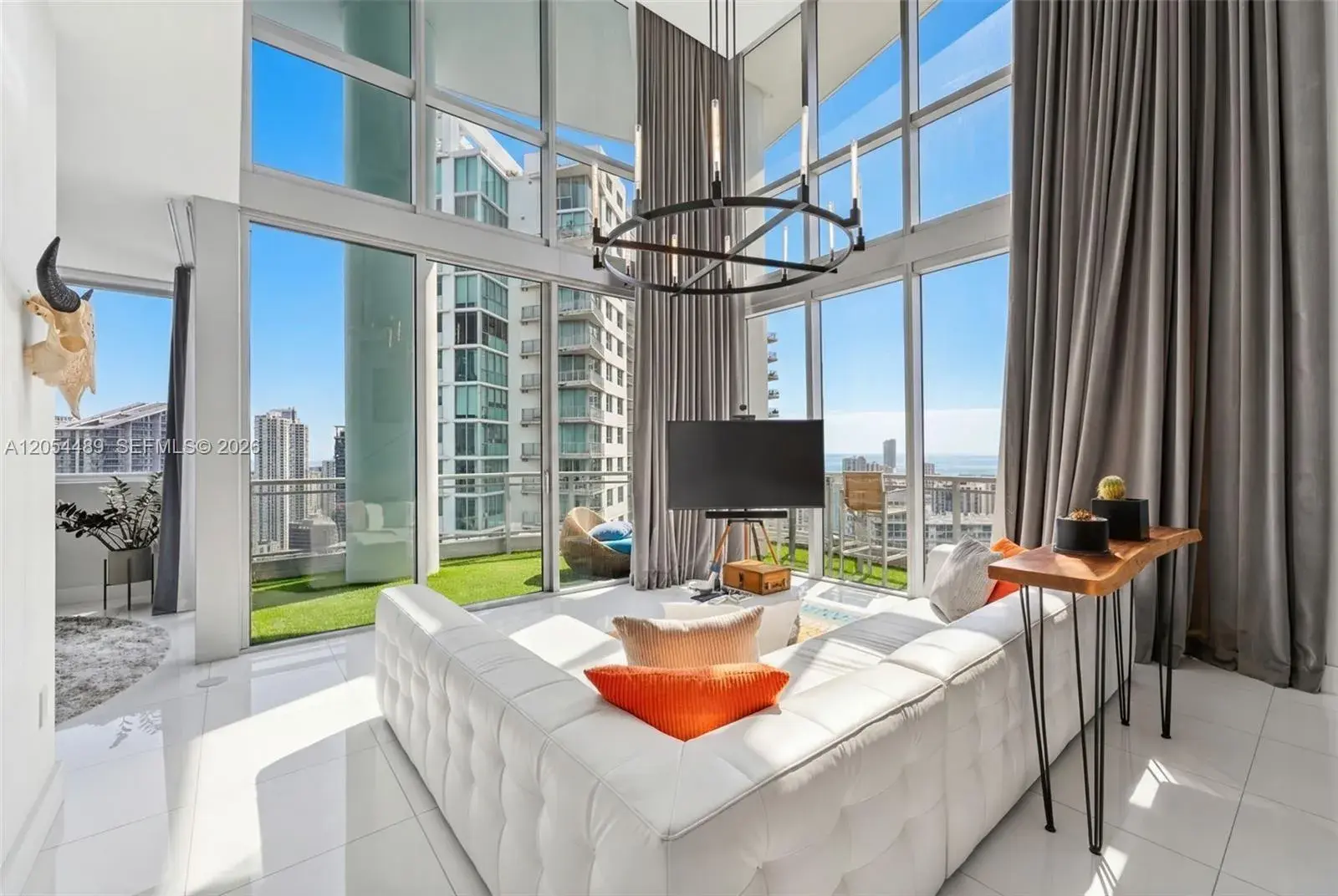 3 bedroom 3 bath Residential for sale at 90 SW 3rd St # 12, Miami FL 33130