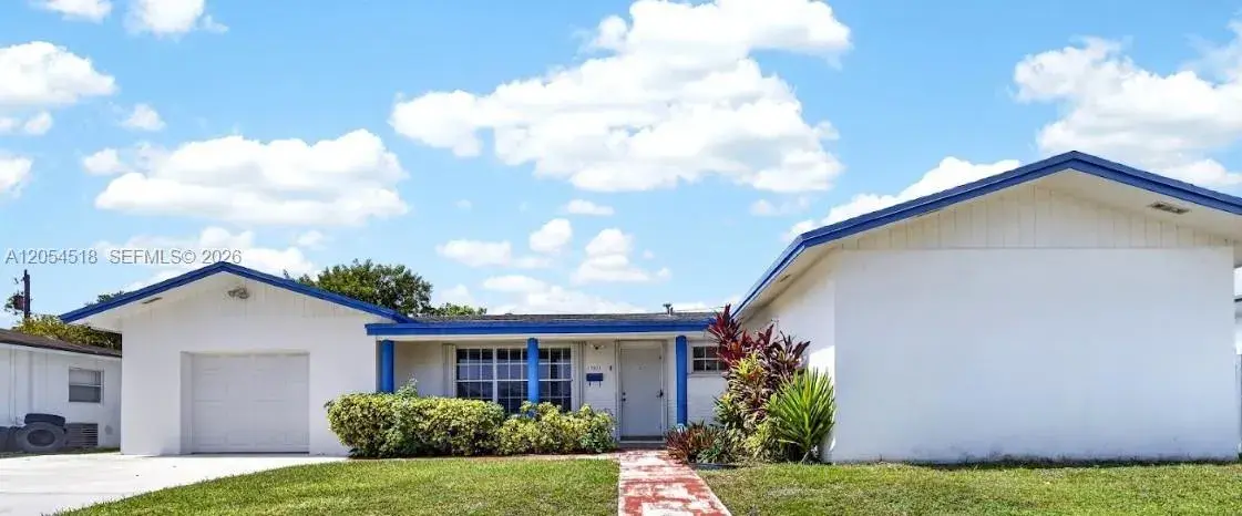 3 bedroom 2 bath Residential for sale at 12021 SW 174th St, Miami FL 33177