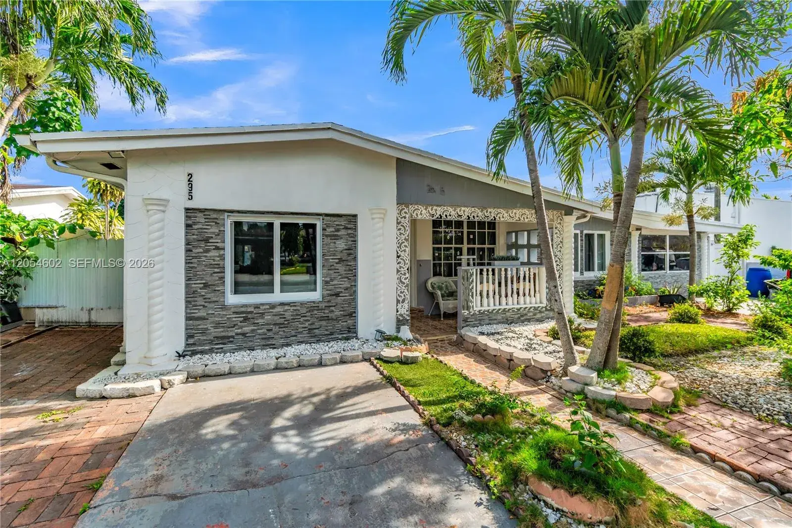 295 NW 122nd St, North Miami FL 33168