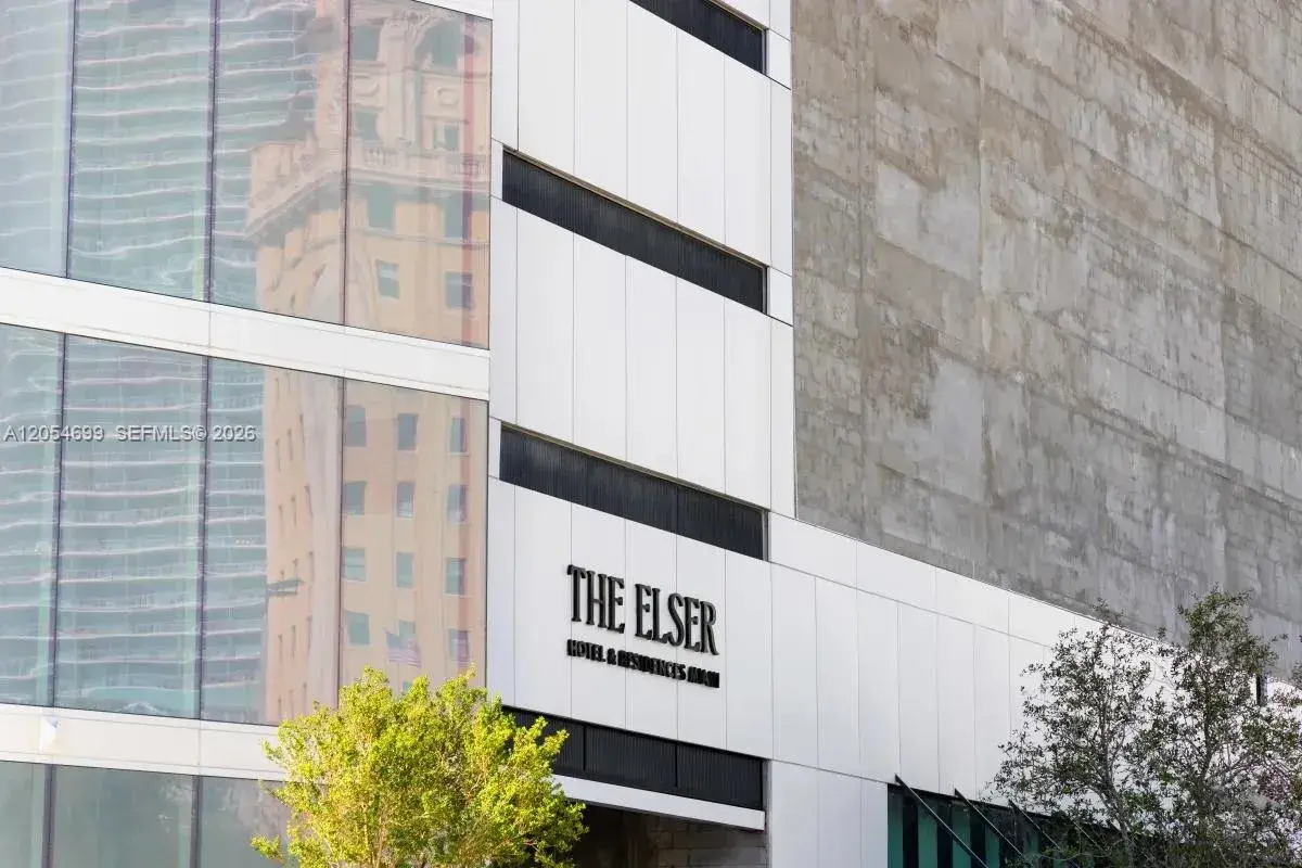 1 bath Residential for sale at 398 NE 5th St # 3013, Miami FL 33132