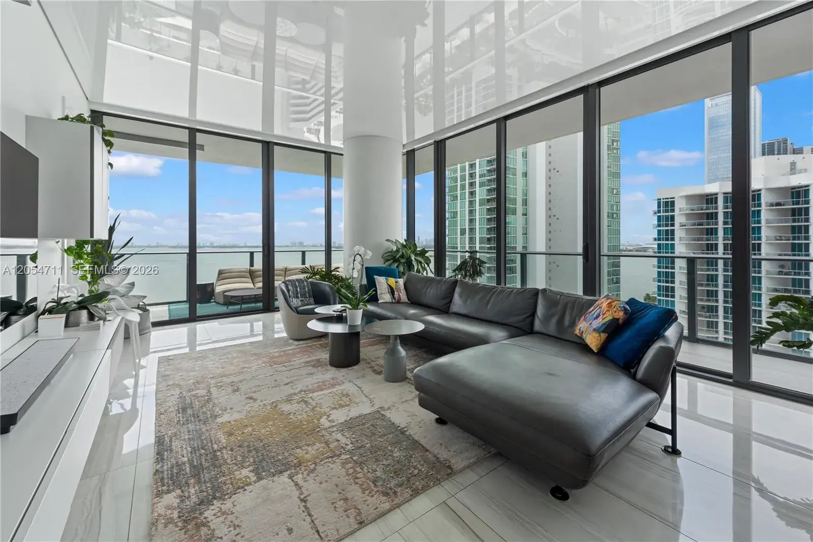 4 bedroom 4 bath Residential Lease for rent at 480 NE 31st ST # 1801, Miami FL 33137
