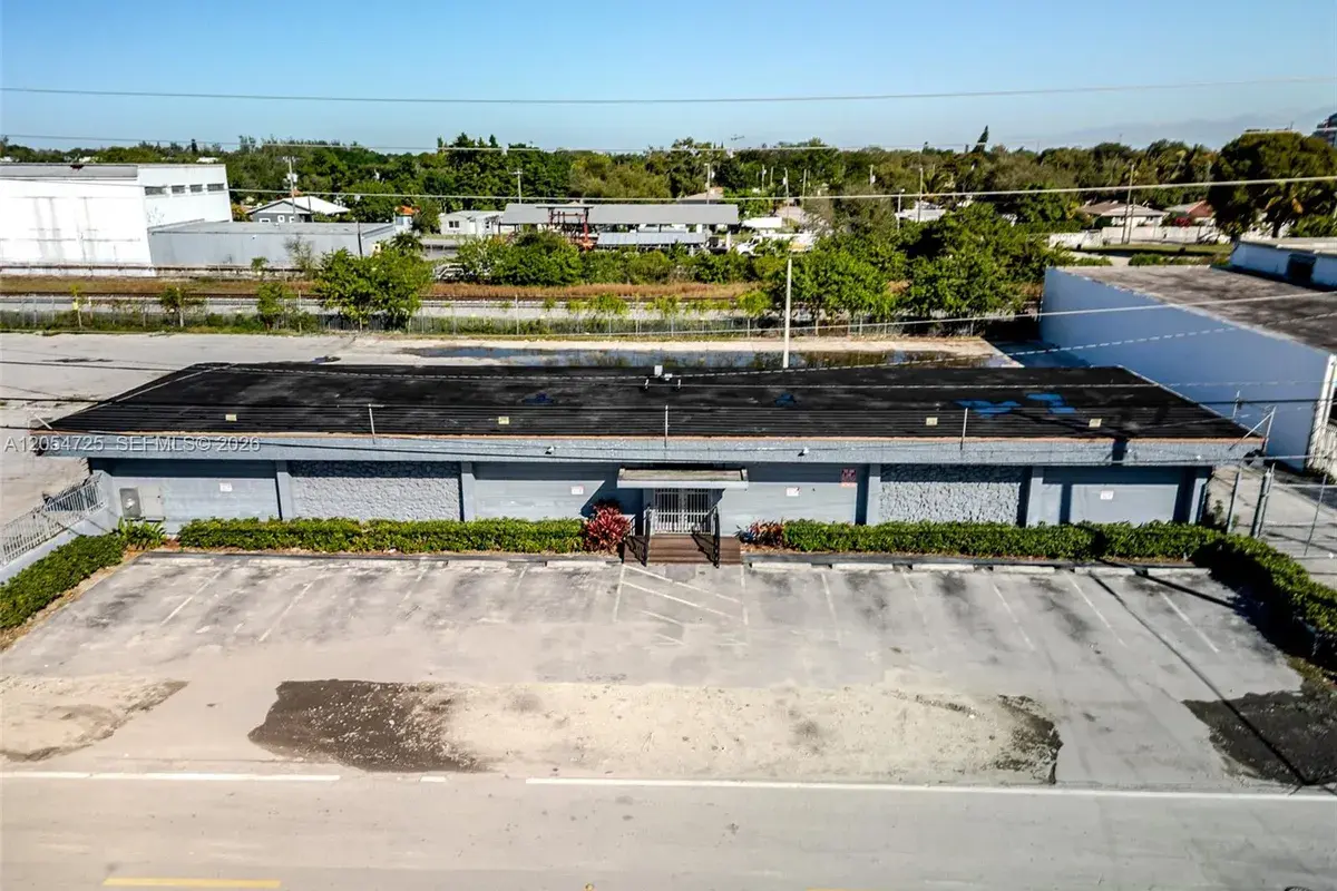 1001 NW 72nd St, Miami FL 33150