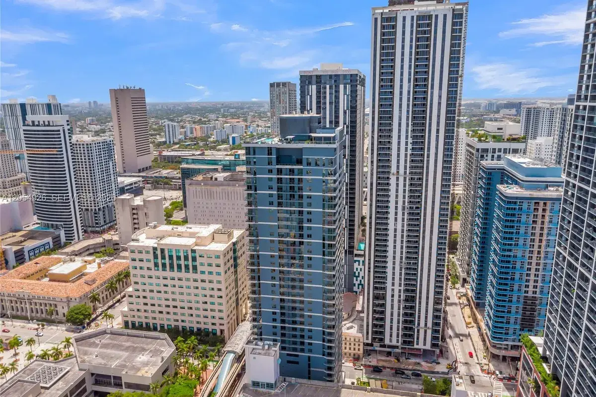 121 NE 5th St # 3405, Miami FL 33132