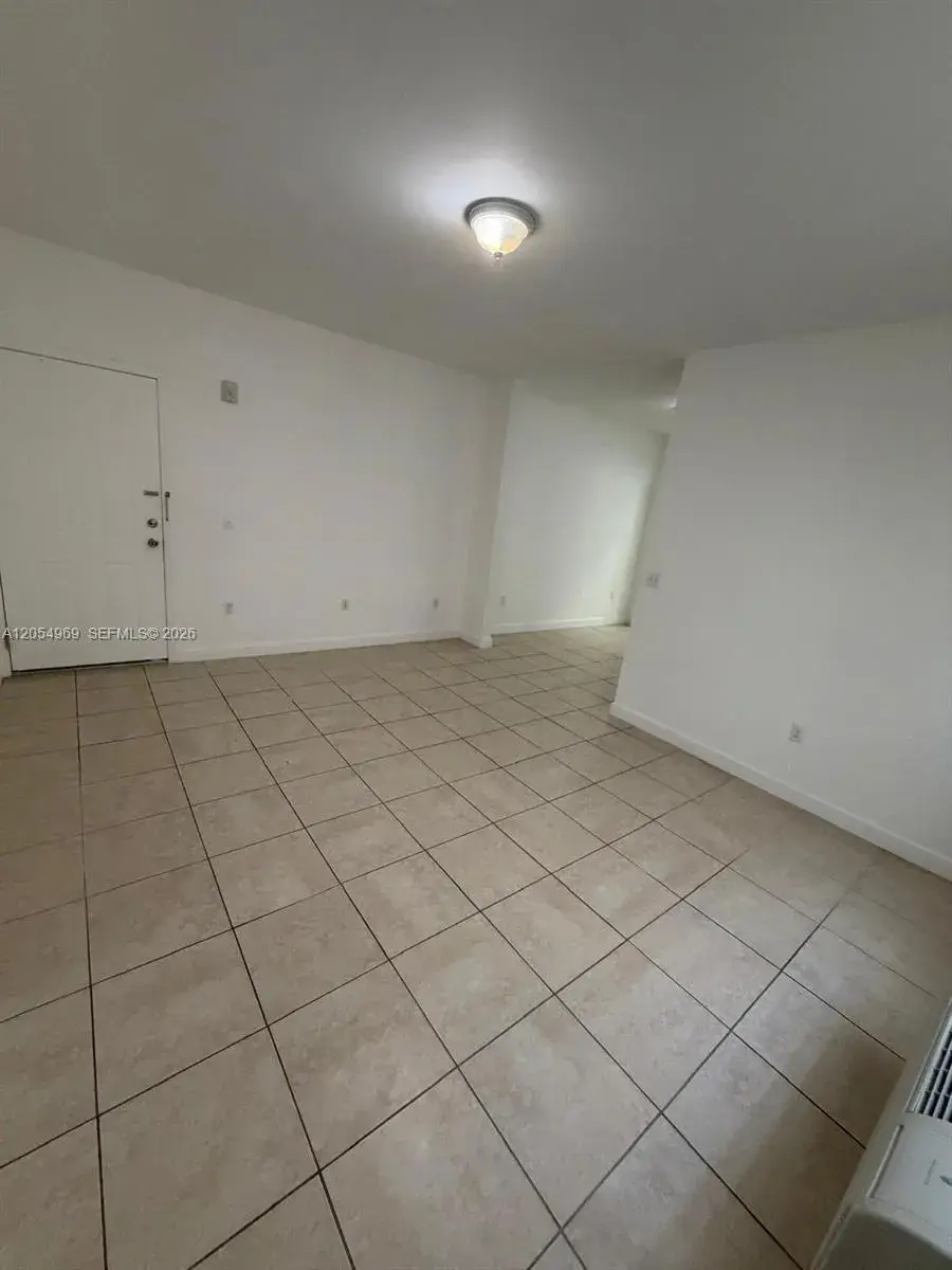 412 SW 10th Ave # 1, Miami FL 33130