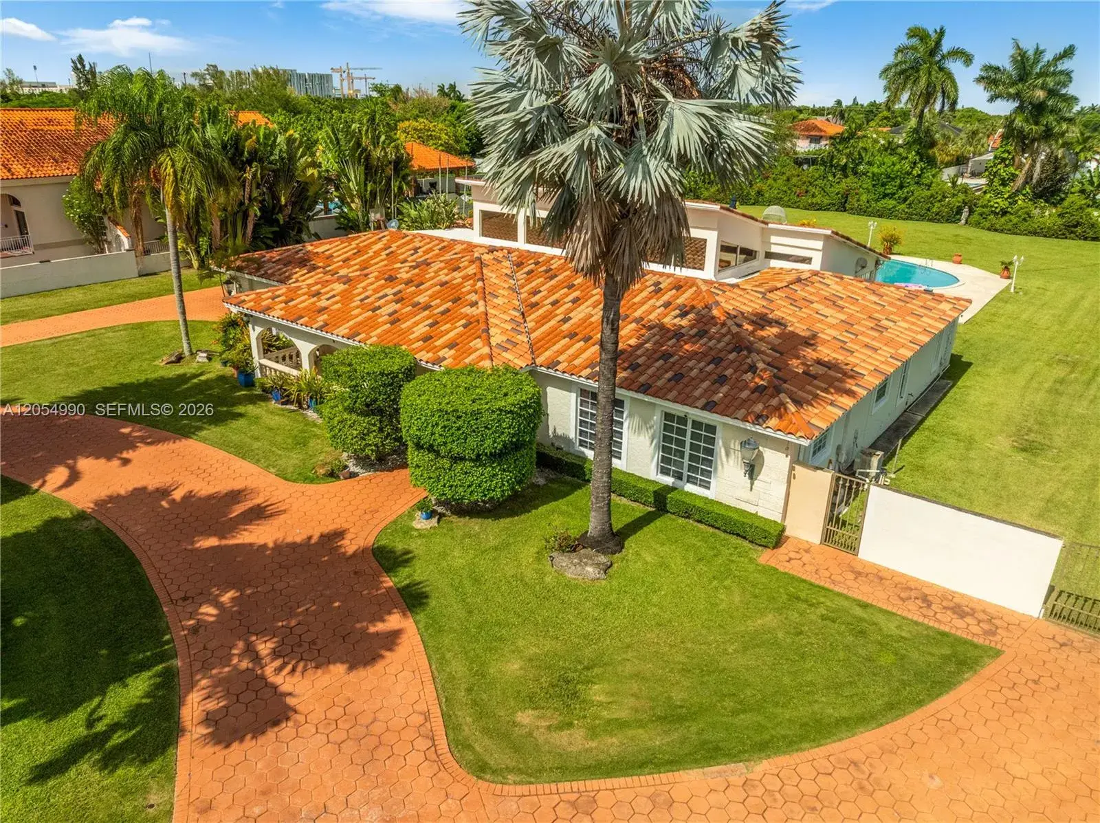 2605 SW 115th Ave, Miami FL 33165