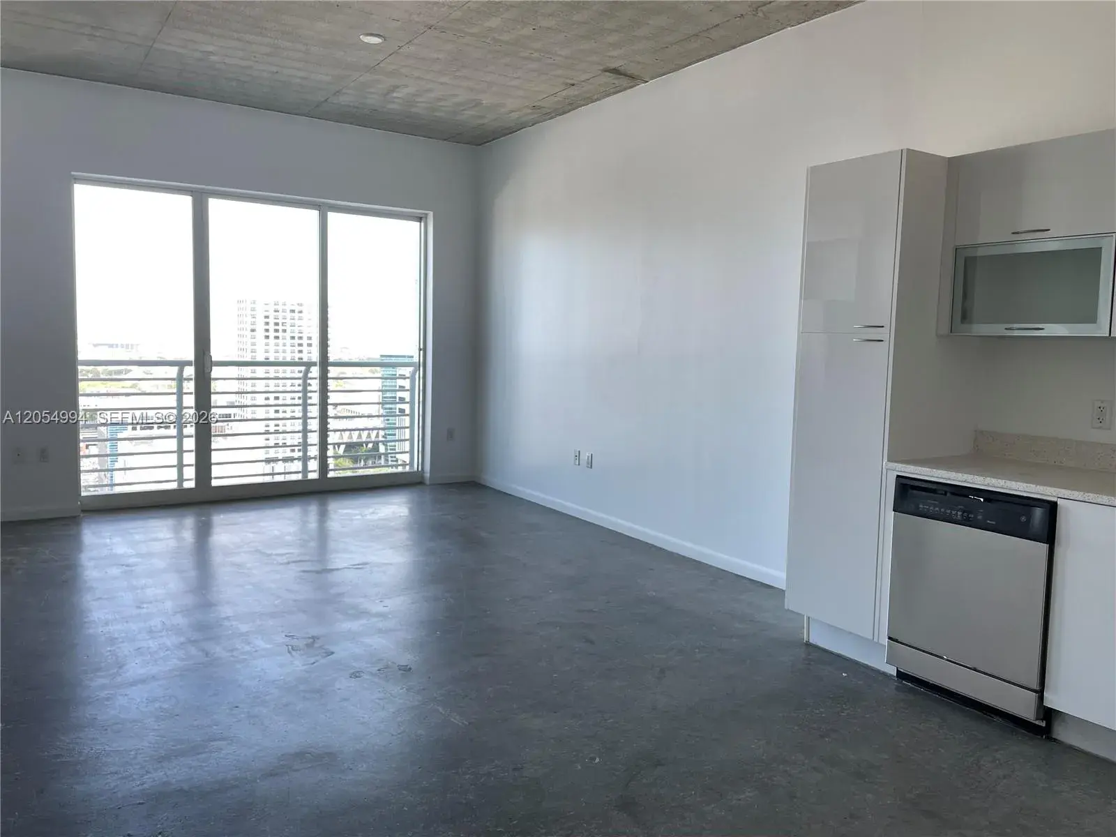 133 NE 2 AVE # 2615, Miami FL 33132