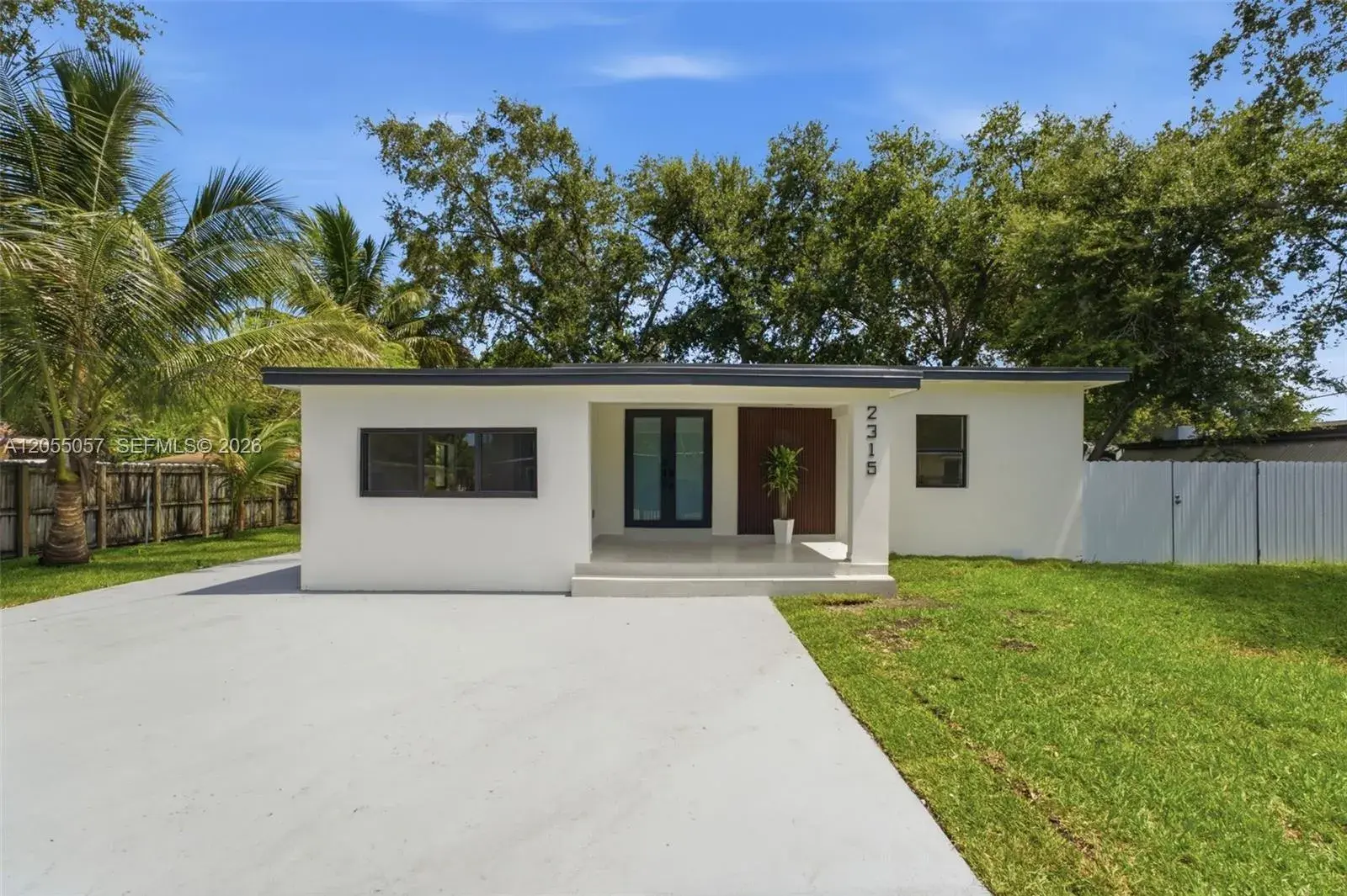 2315 NW 97th St, Miami FL 33147