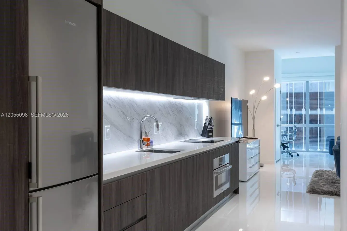 851 NE 1st Ave # 503, Miami FL 33132