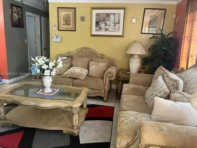 17861 SW 112th Pl, Miami FL 33157