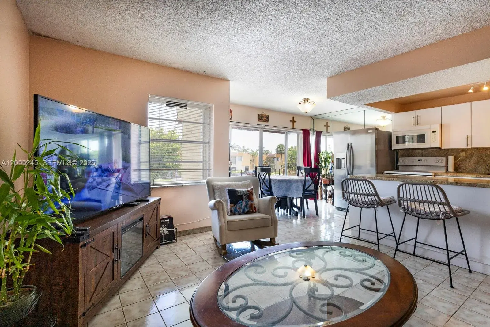 9350 W Flagler St # 208B, Miami FL 33174