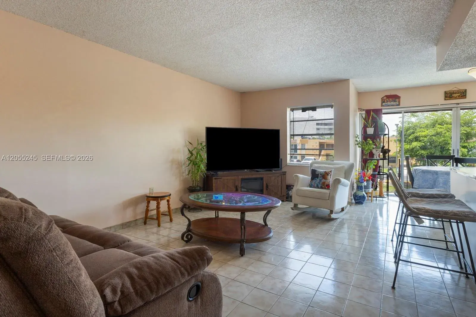 9350 W Flagler St # 208B, Miami FL 33174