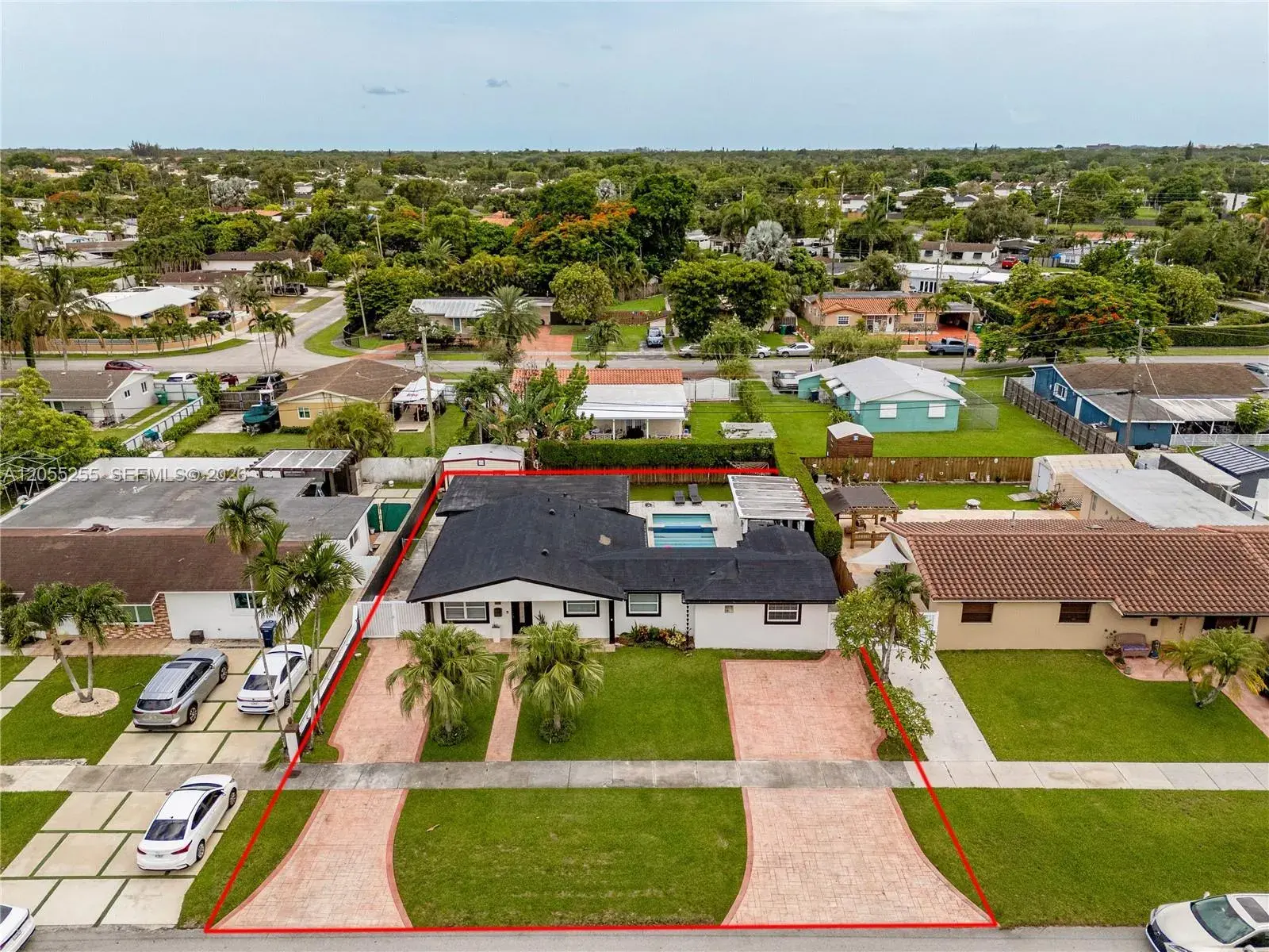 4 bedroom 3 bath Residential for sale at 11040 SW 64th St, Miami FL 33173