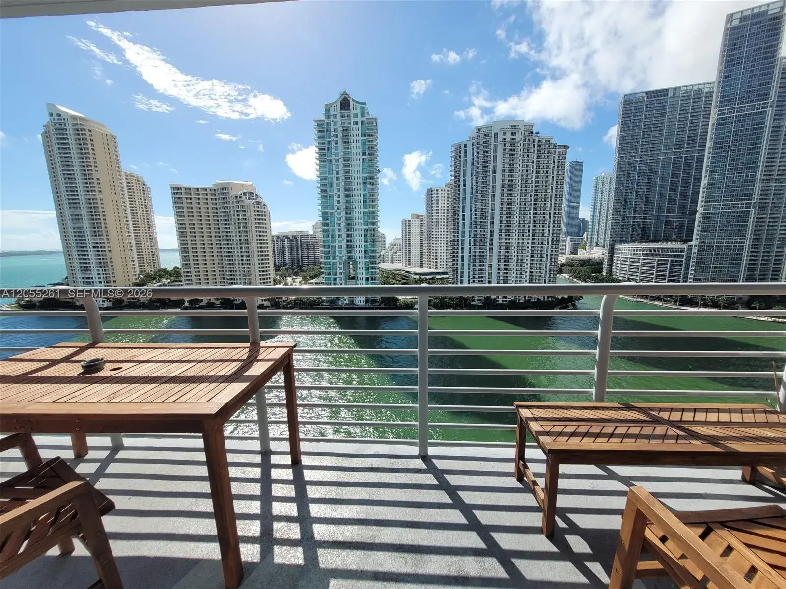 325 S Biscayne Blvd # 1719, Miami FL 33131