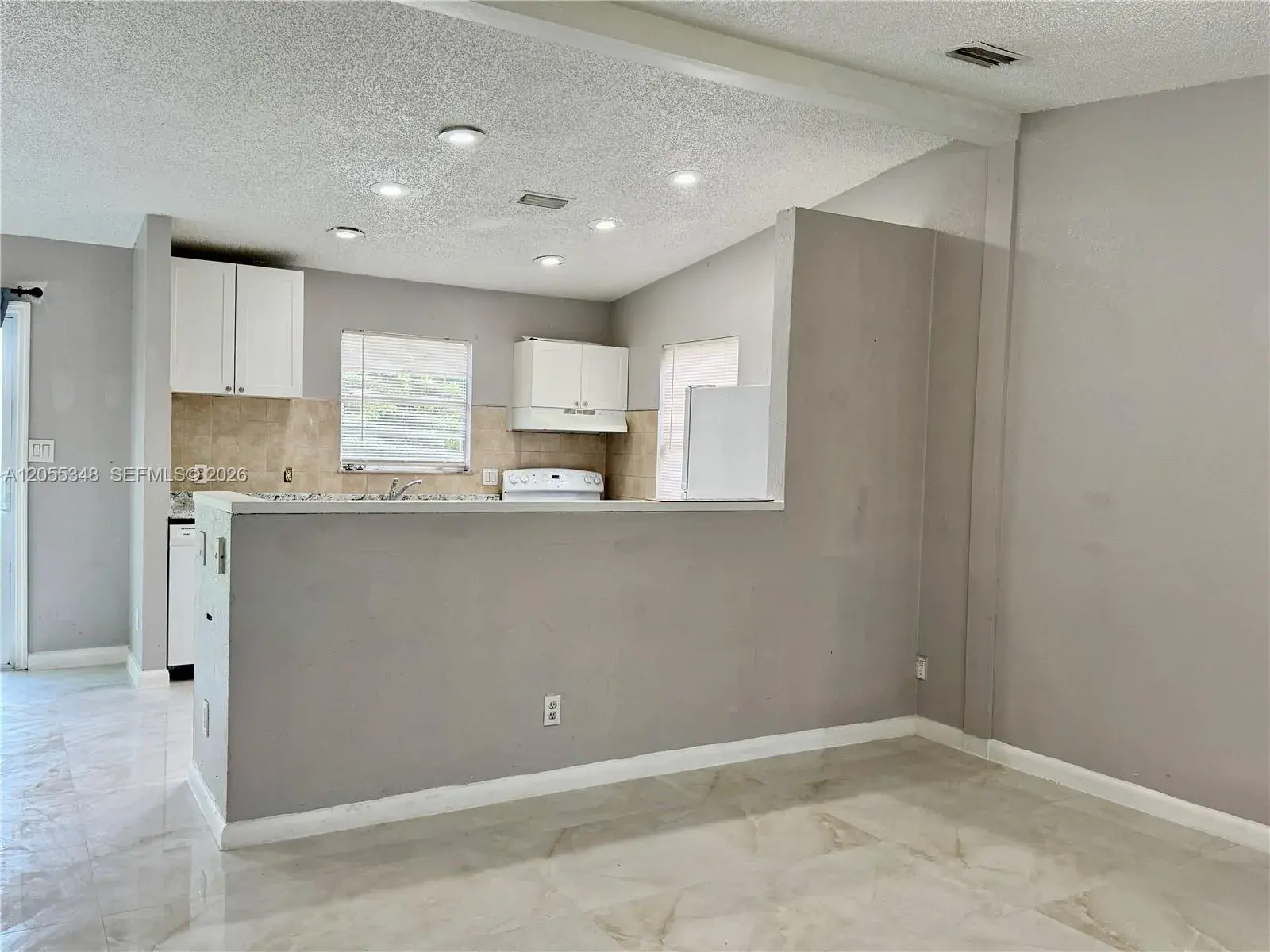 3 bedroom 2 bath Residential Lease for rent at 7541 Atlanta St # 7541, Hollywood FL 33024