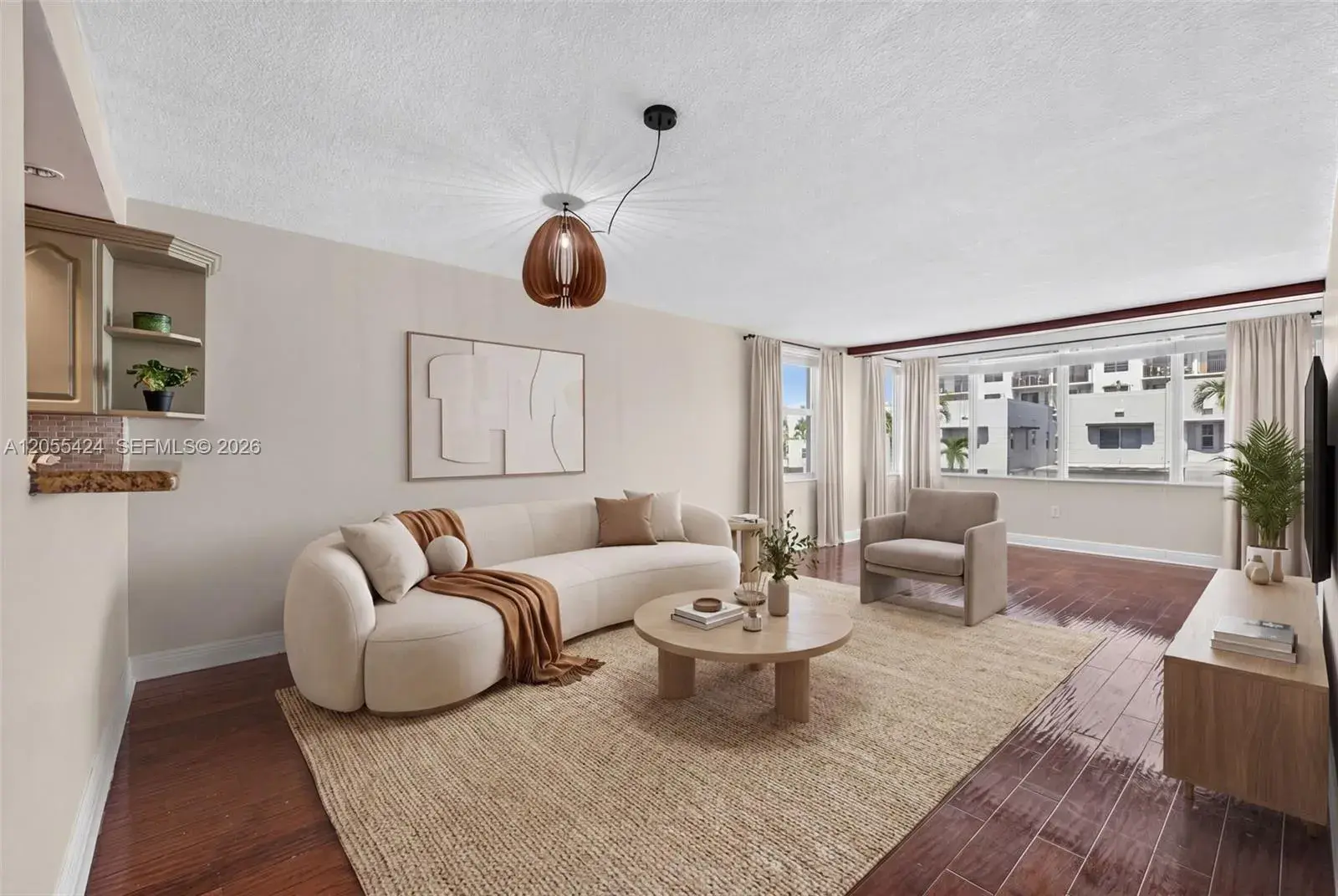 8233 Harding Ave # 208, Miami Beach FL 33141