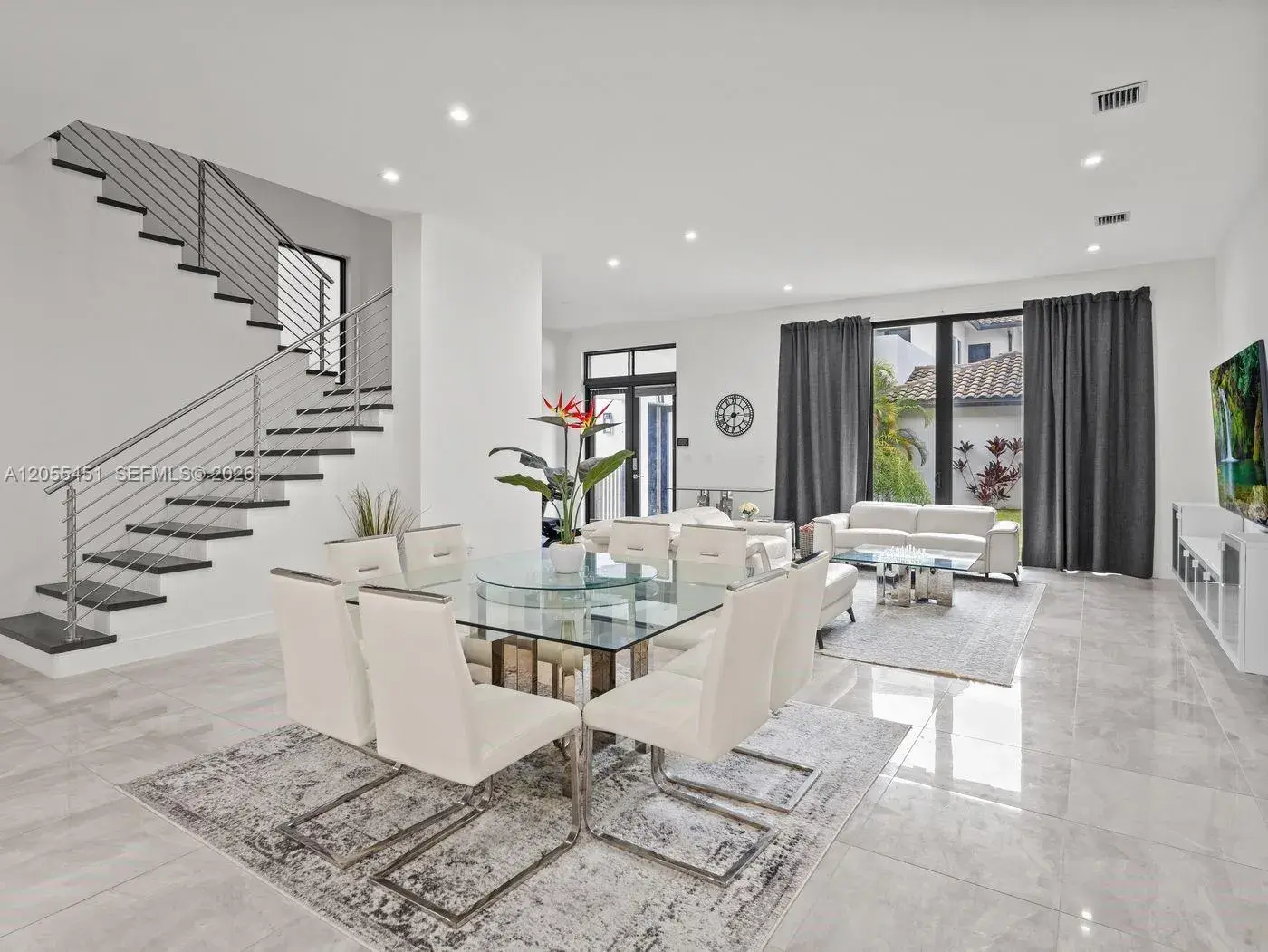 8143 NW 47th Ter, Doral FL 33166