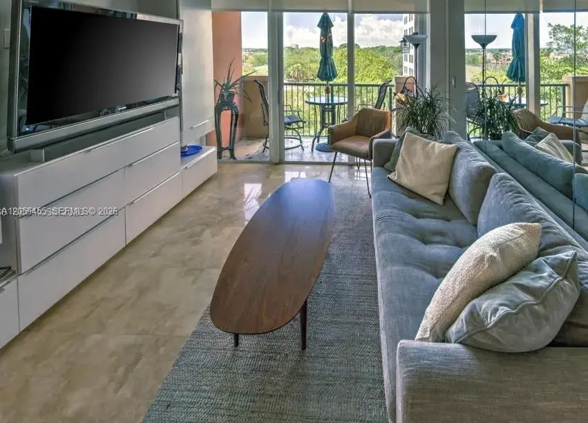 1 bedroom 1 bath Residential Lease for rent at 2951 S Bayshore Dr # 712, Miami FL 33133