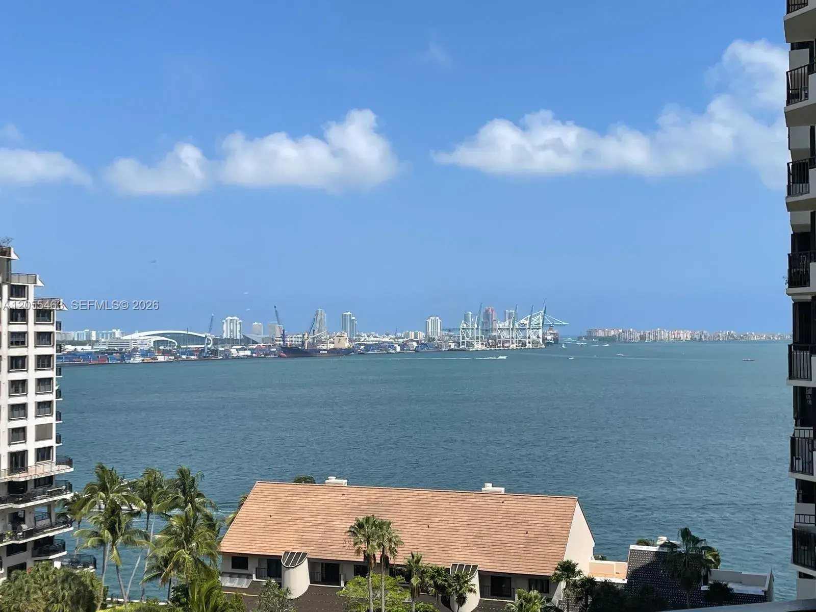 520 Brickell Key Dr # A1216, Miami FL 33131