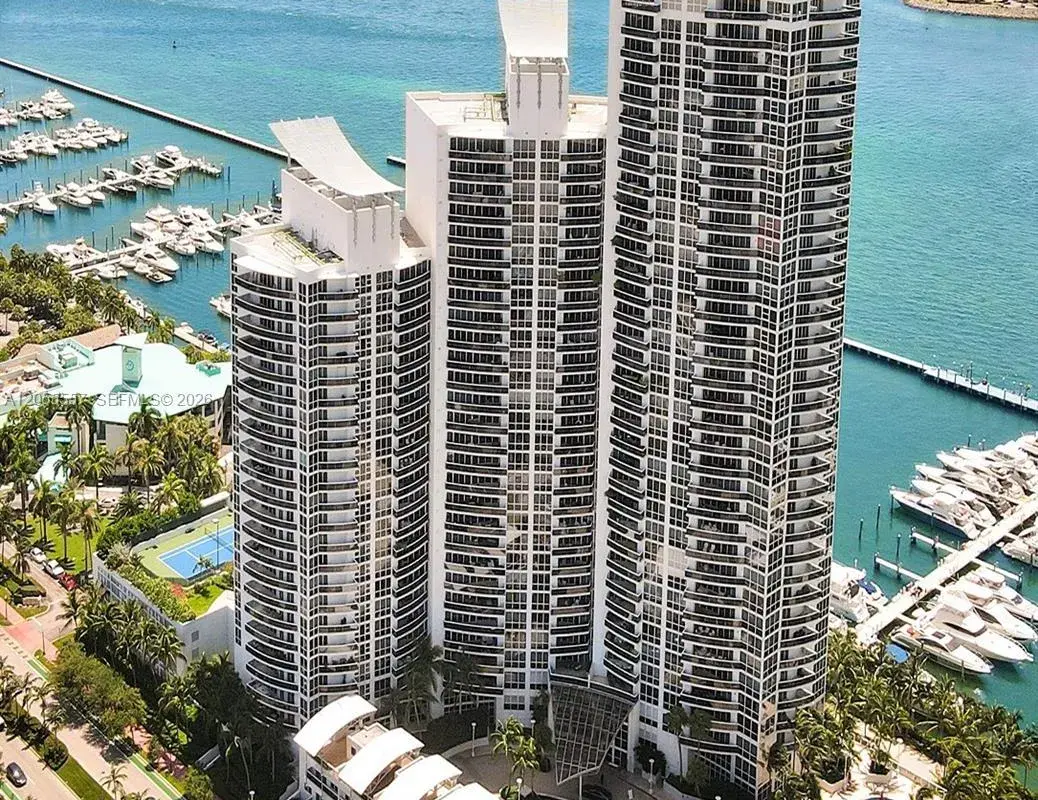 400 Alton Rd # 1011, Miami Beach FL 33139