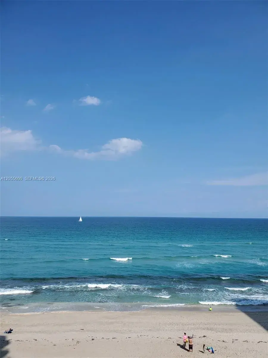 2 bedroom 2 bath Residential Lease for rent at 5460 N. Ocean Dr # 4B, Singer Island FL 33404