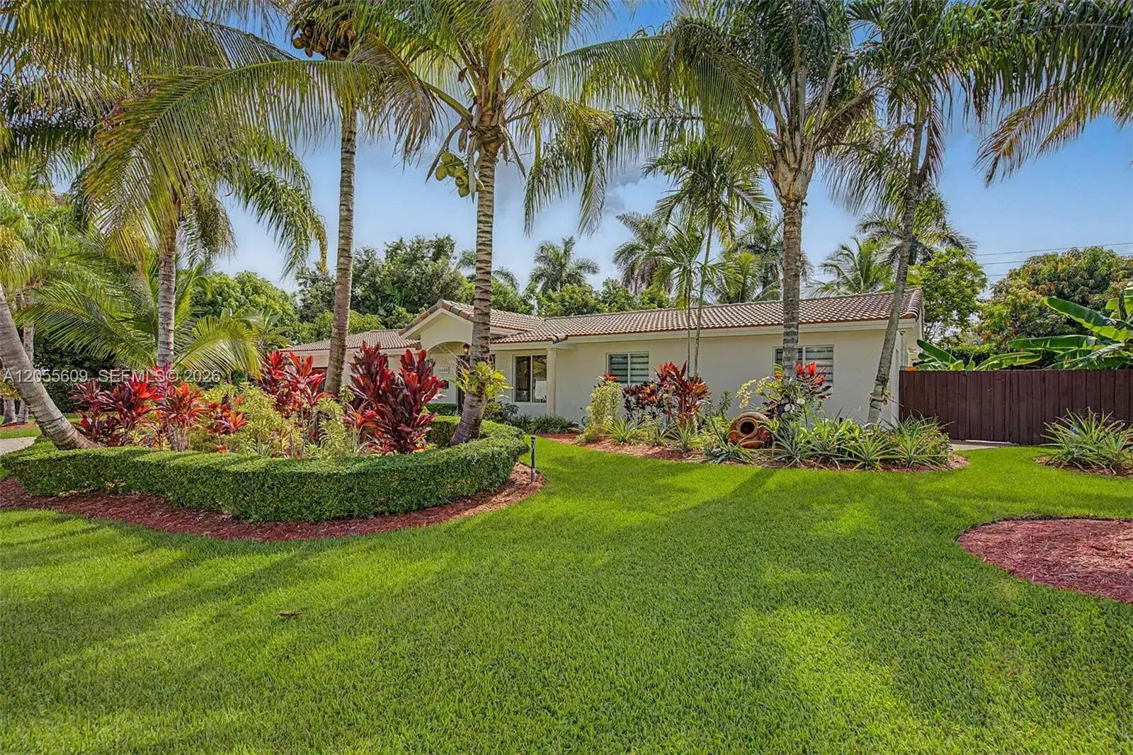 11633 SW 102nd Ct, Miami FL 33176