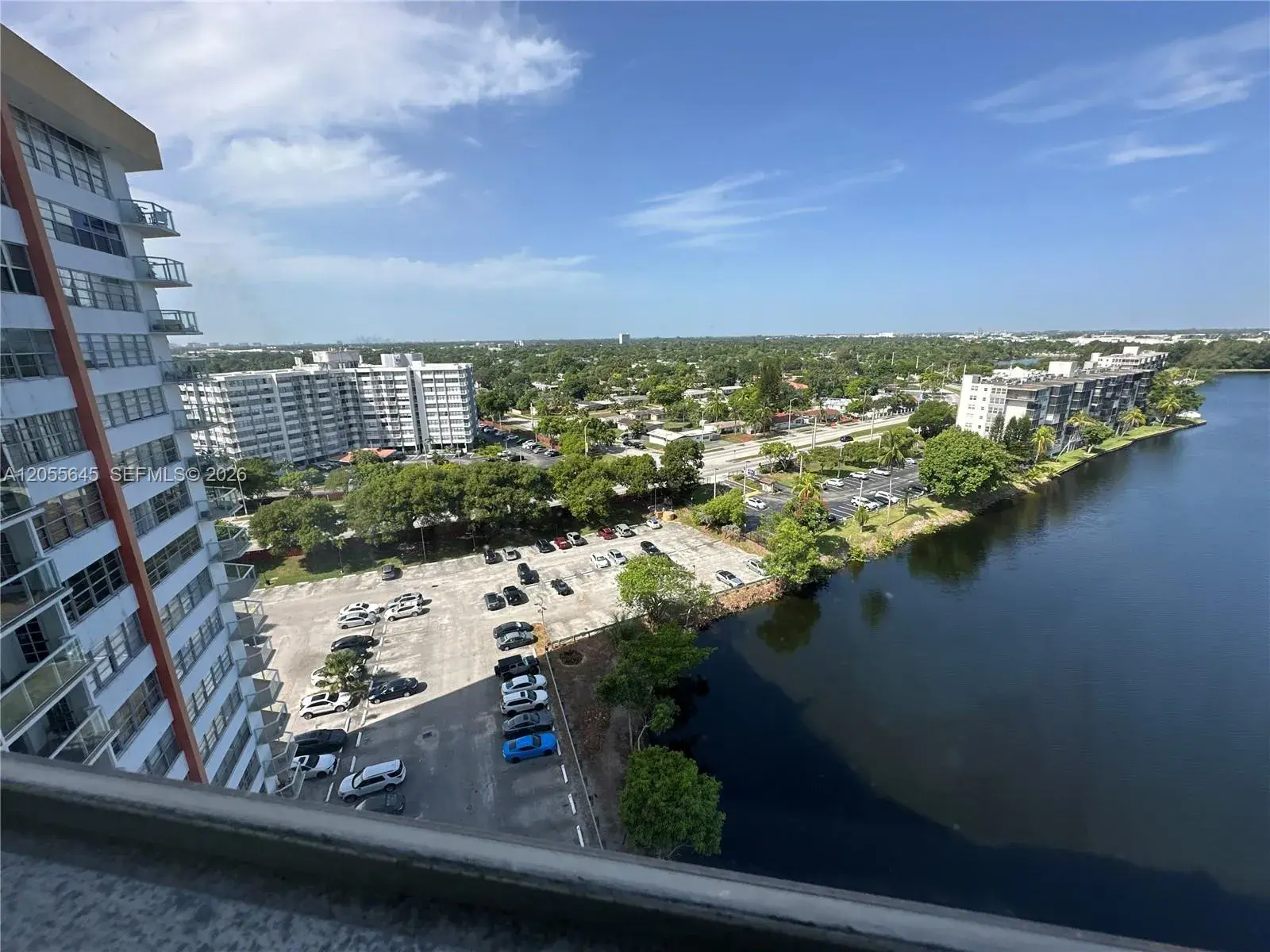 1 bedroom 2 bath Residential for sale at 1301 NE Miami Gardens Dr # 1403W, Miami FL 33179