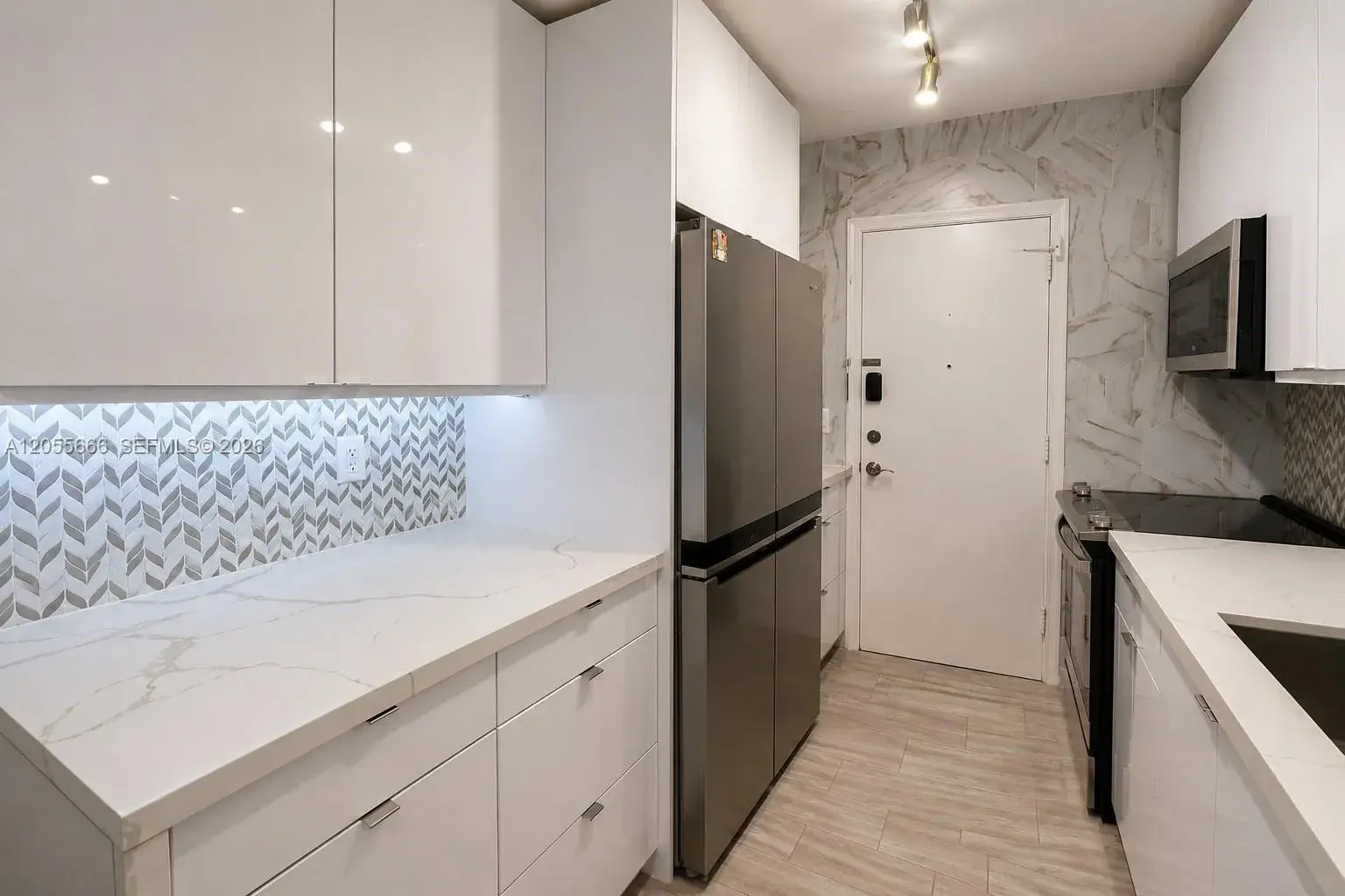 2260 NE 67th St # 1705, Fort Lauderdale FL 33308